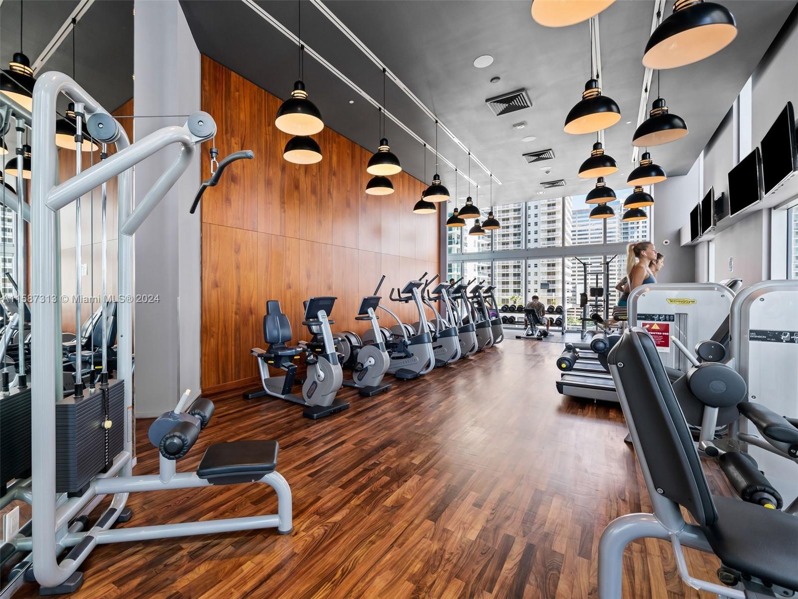 1300 Brickell Bay Dr # 4201