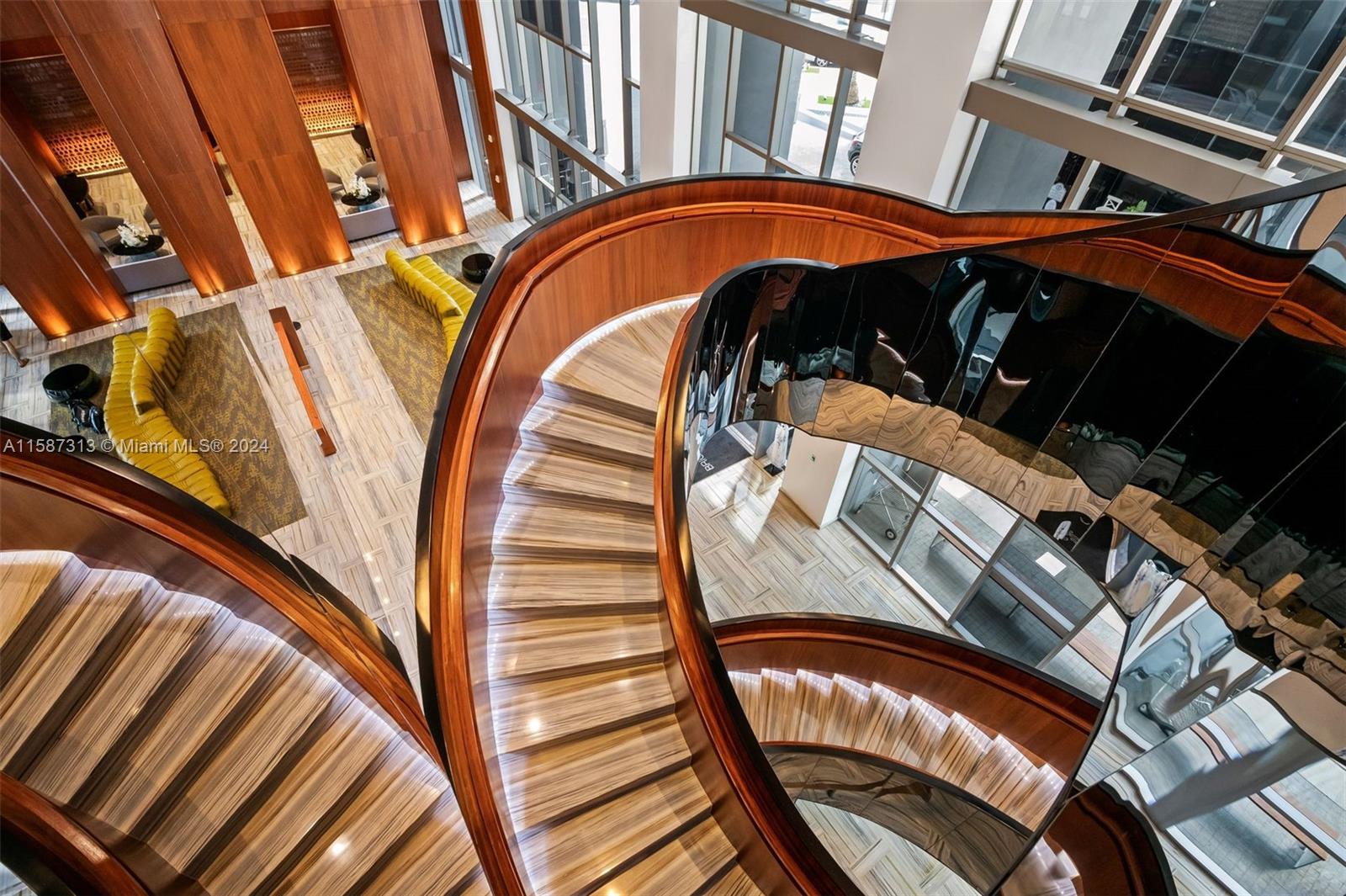 1300 Brickell Bay Dr # 4201