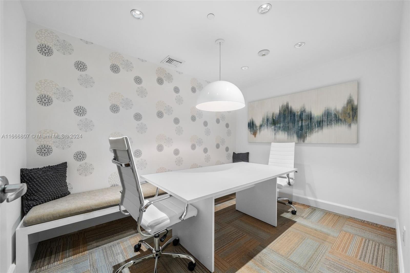 951 Brickell Ave # 4002