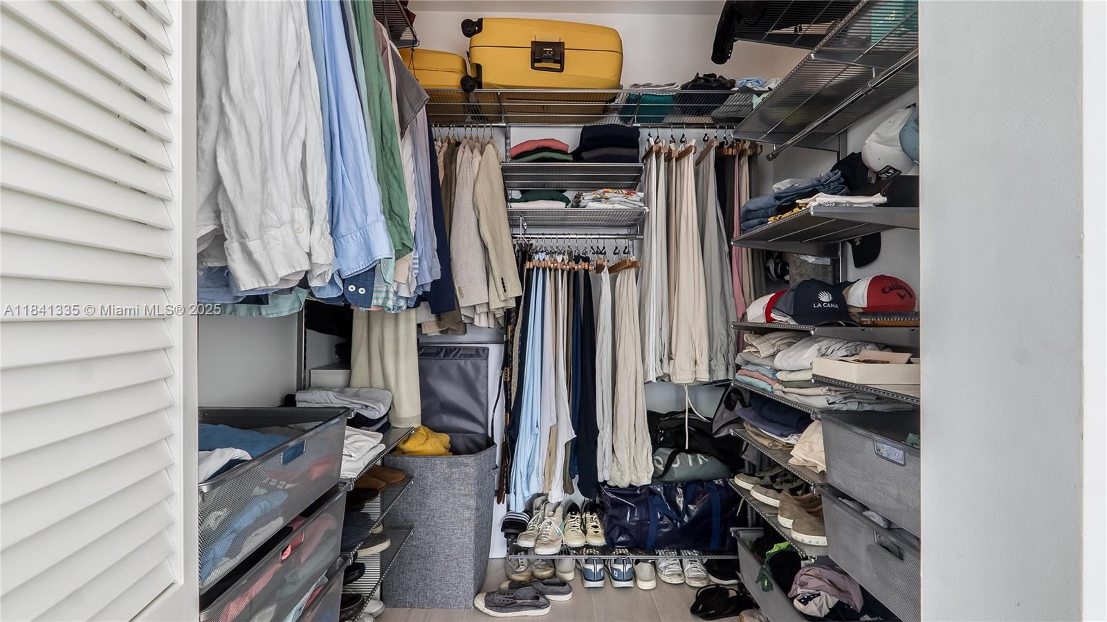 950 Brickell Bay Dr # 3500