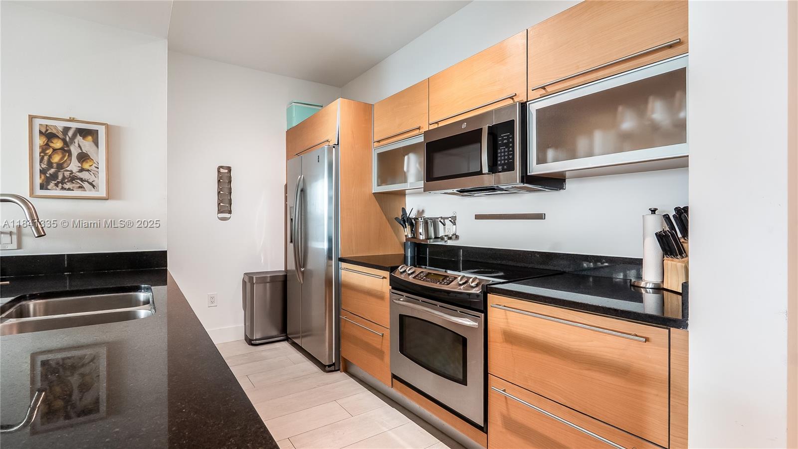 950 Brickell Bay Dr # 3500