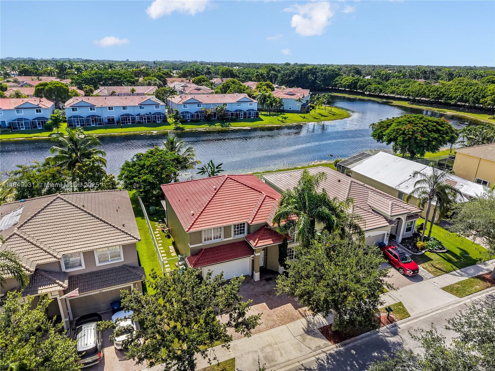 4025 Sapphire Ln # 4025