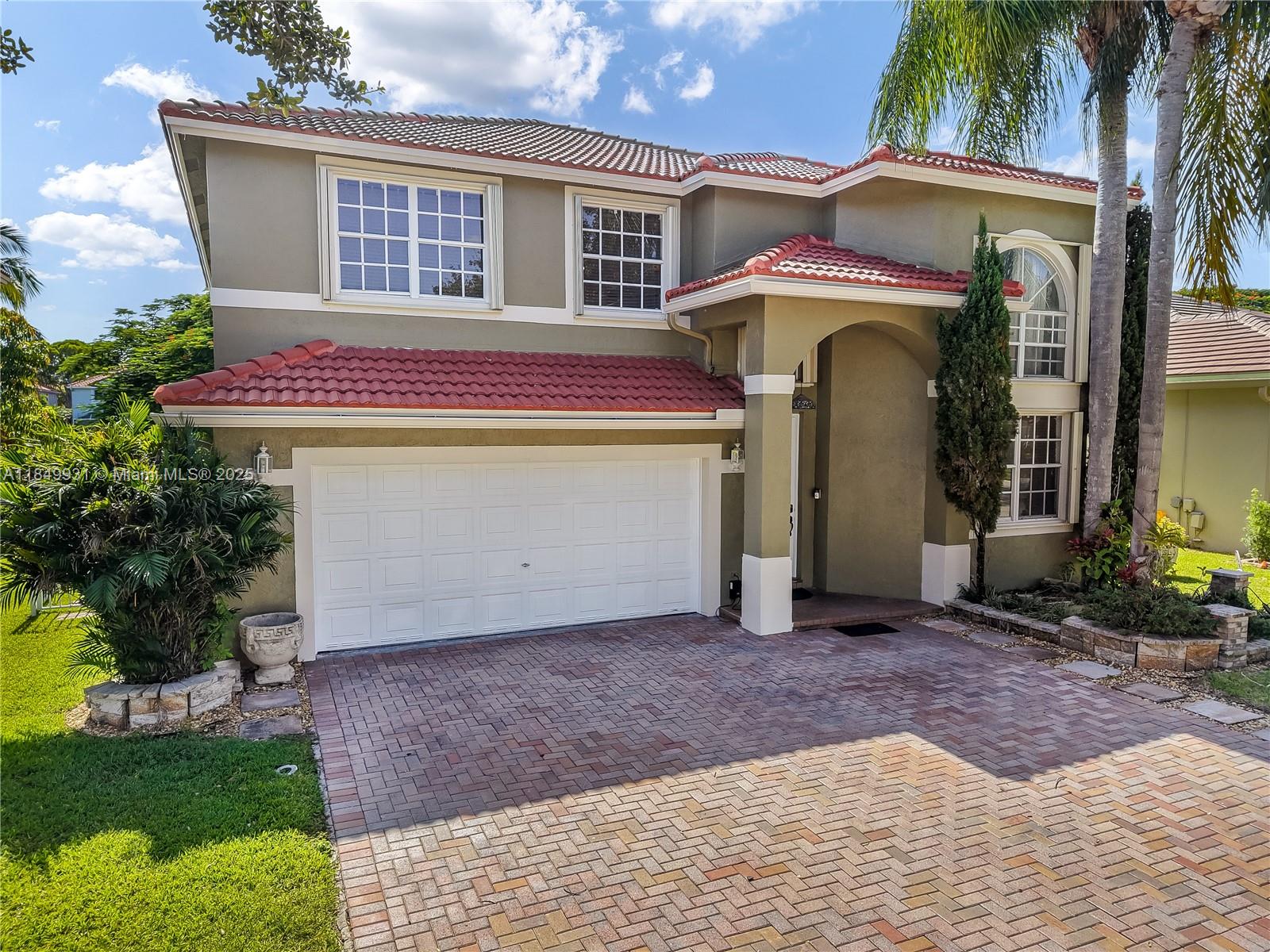 4025 Sapphire Ln # 4025