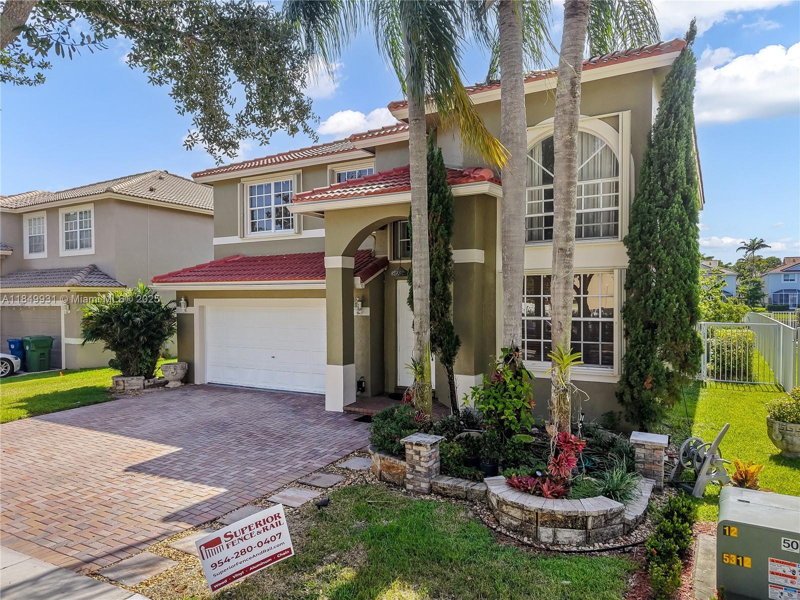 4025 Sapphire Ln # 4025