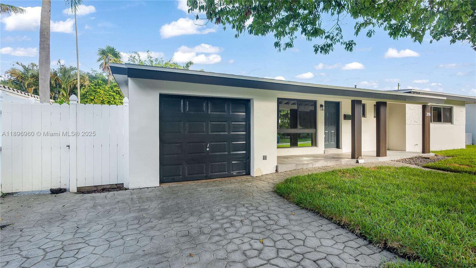 2816 NE 18th Ter, Wilton Manors