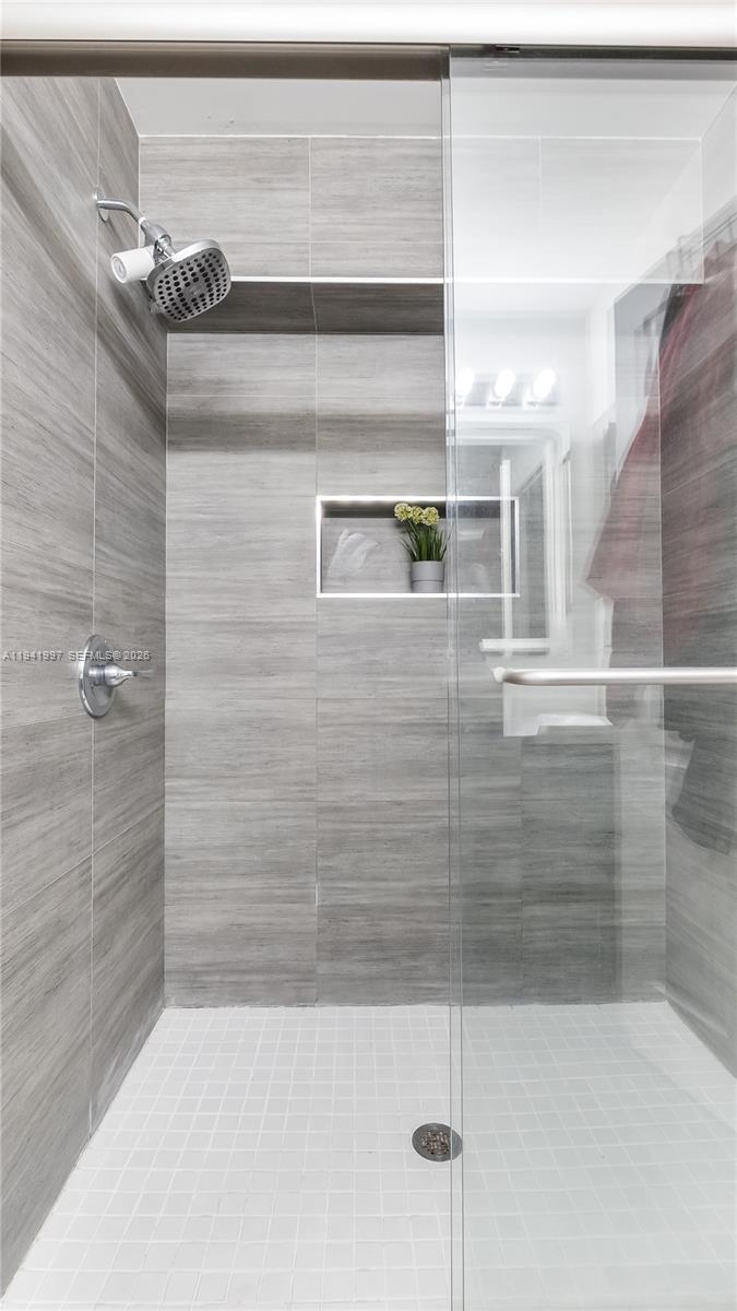 3889 Tree Top Dr # 3889