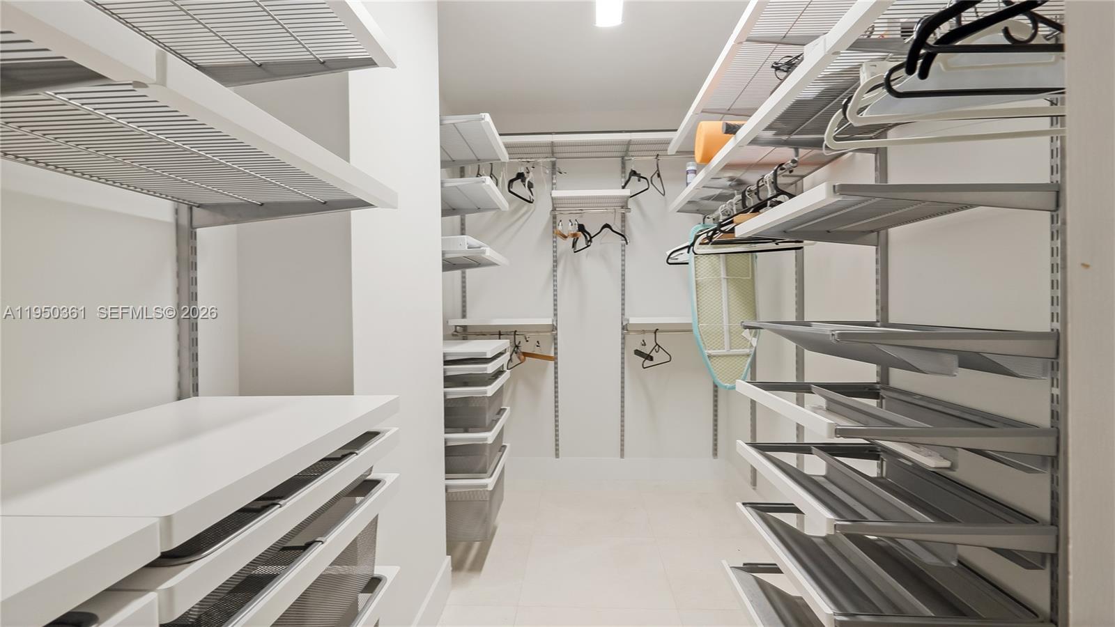 3 Grove Isle Dr # C1407