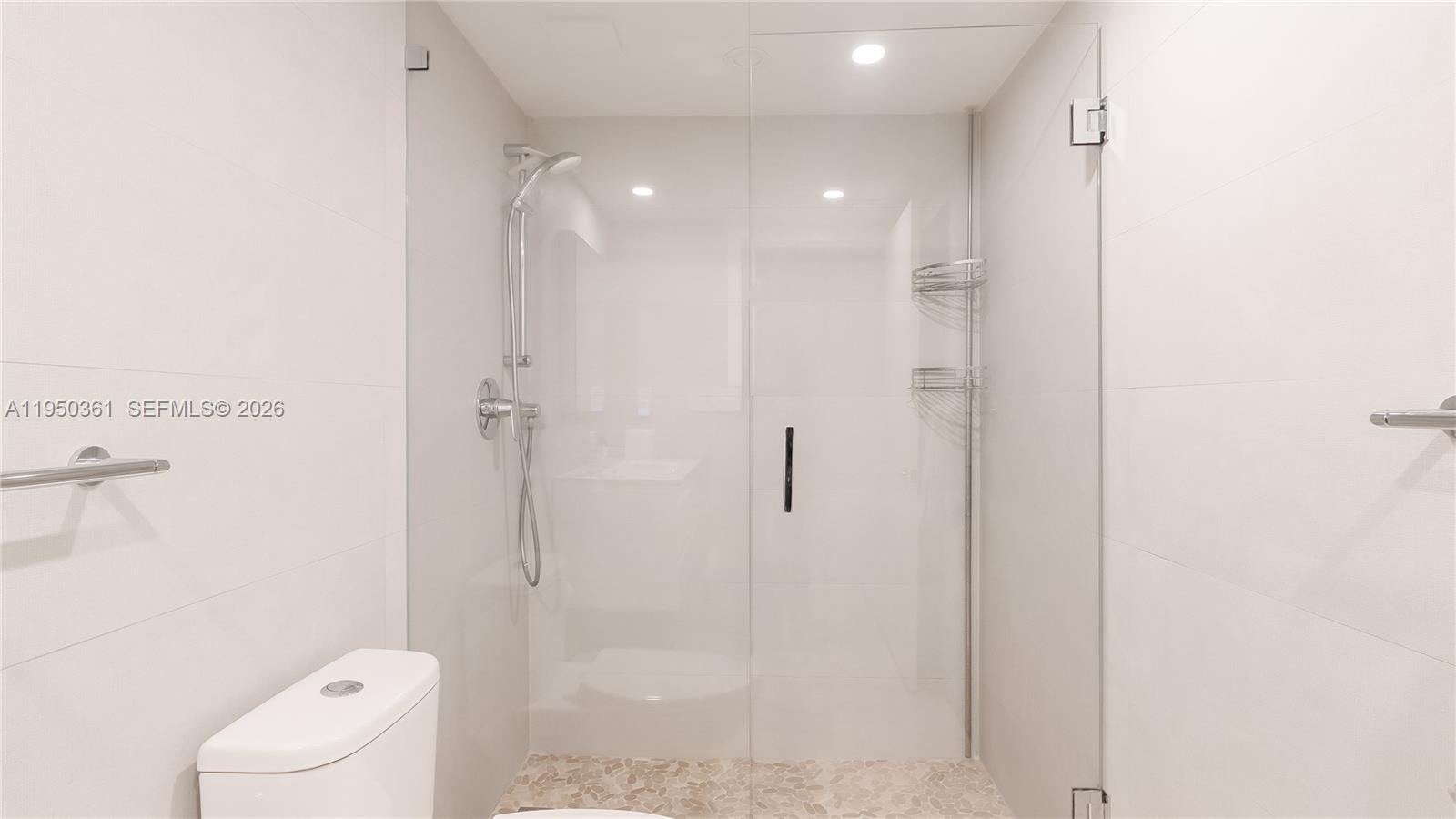 3 Grove Isle Dr # C1407