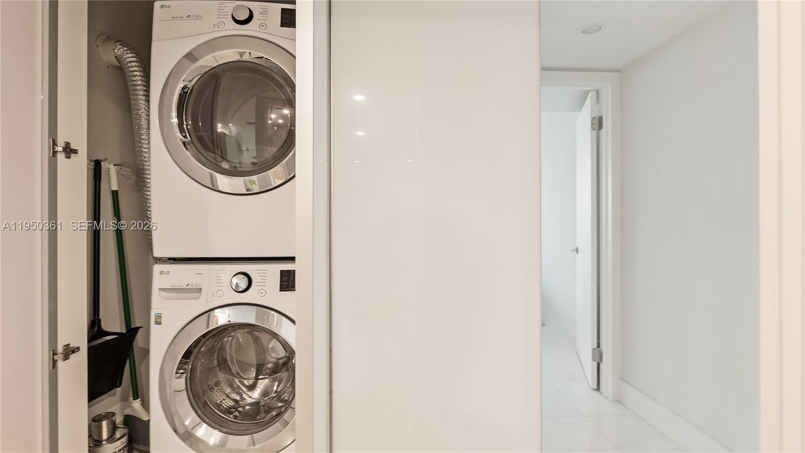 3 Grove Isle Dr # C1407