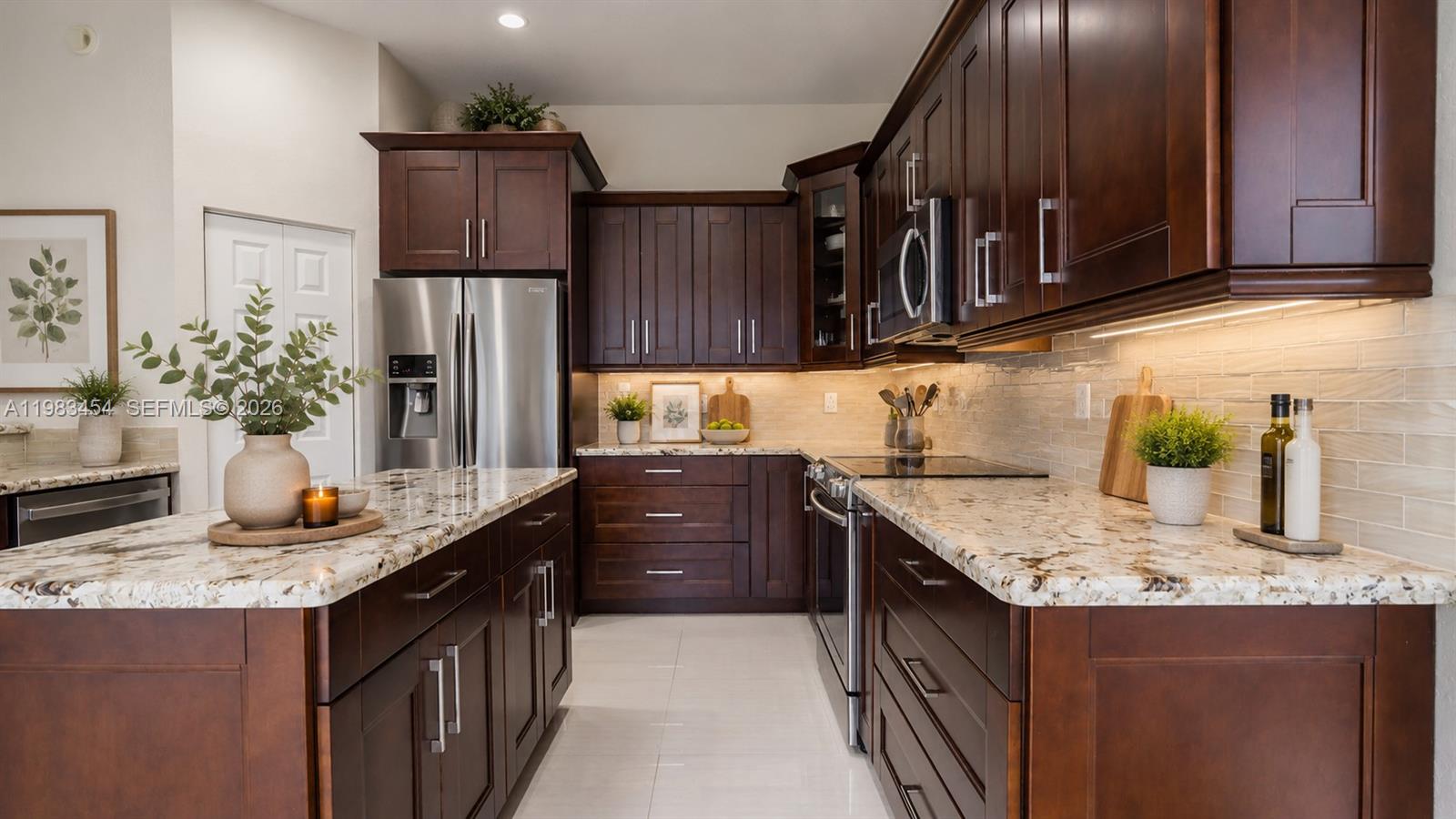 1646 Victoria Pointe Ln