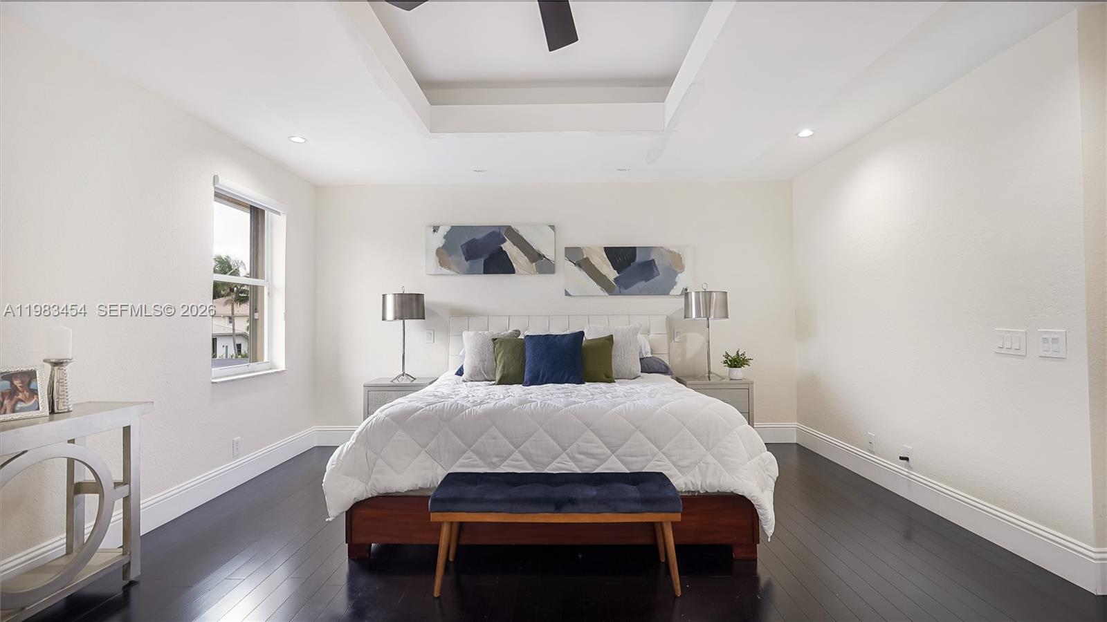 1646 Victoria Pointe Ln