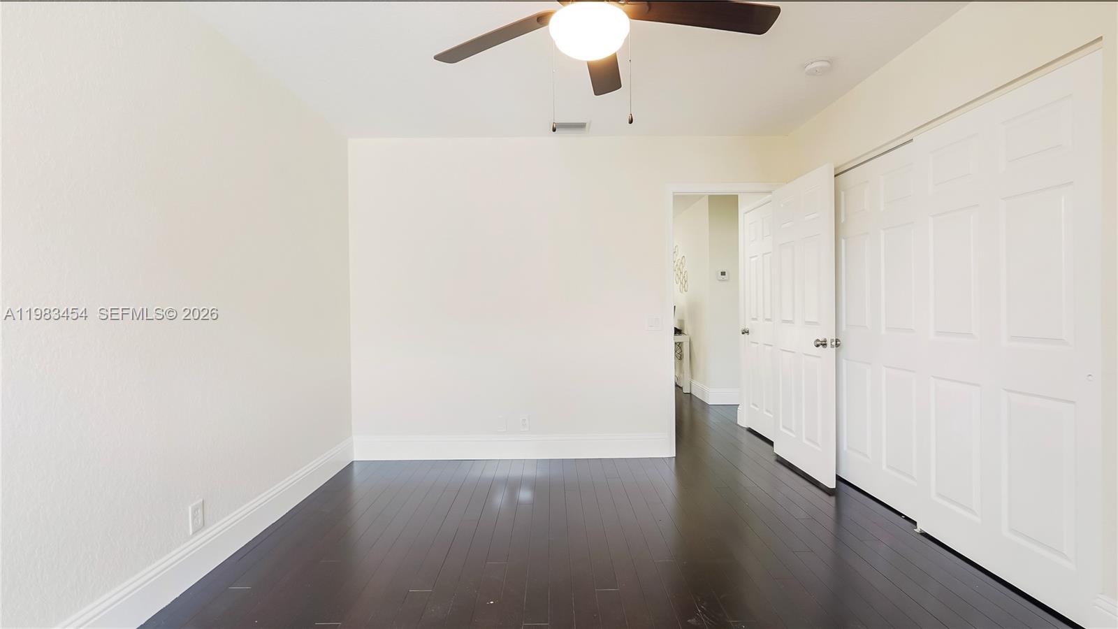 1646 Victoria Pointe Ln