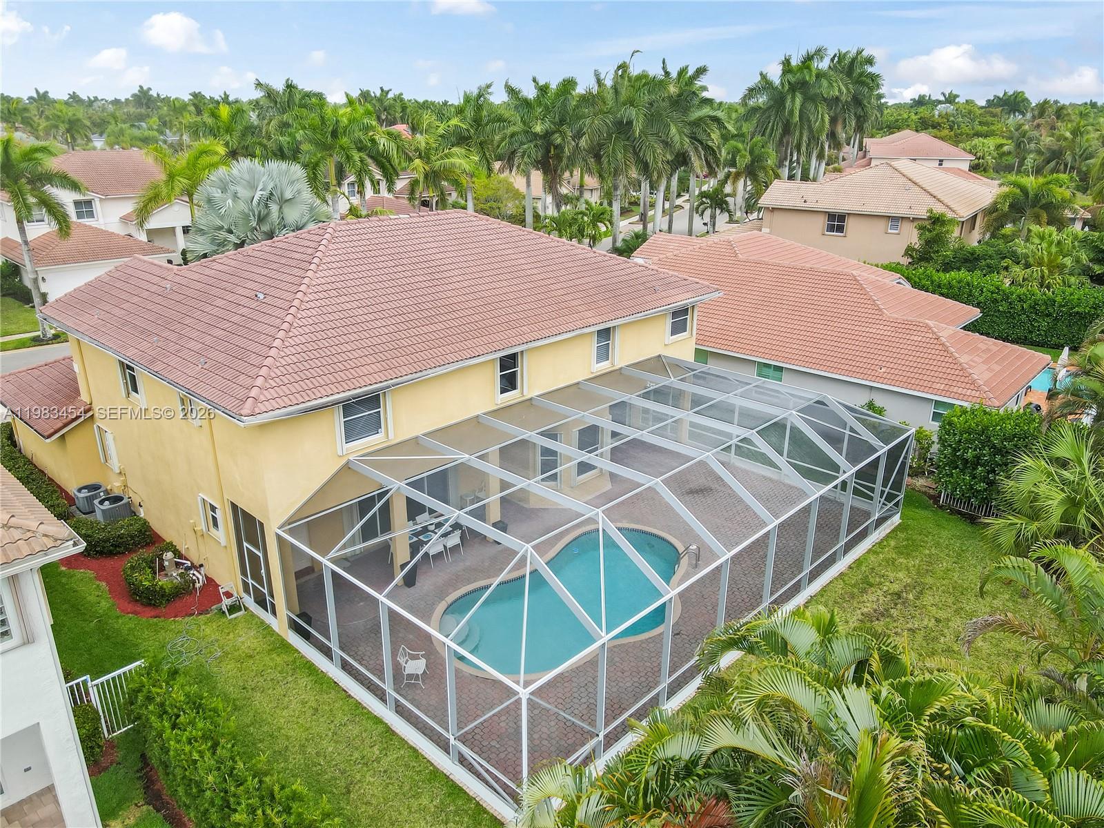 1646 Victoria Pointe Ln