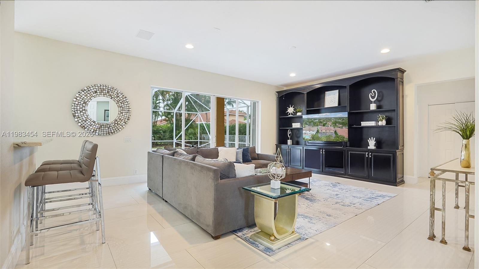 1646 Victoria Pointe Ln