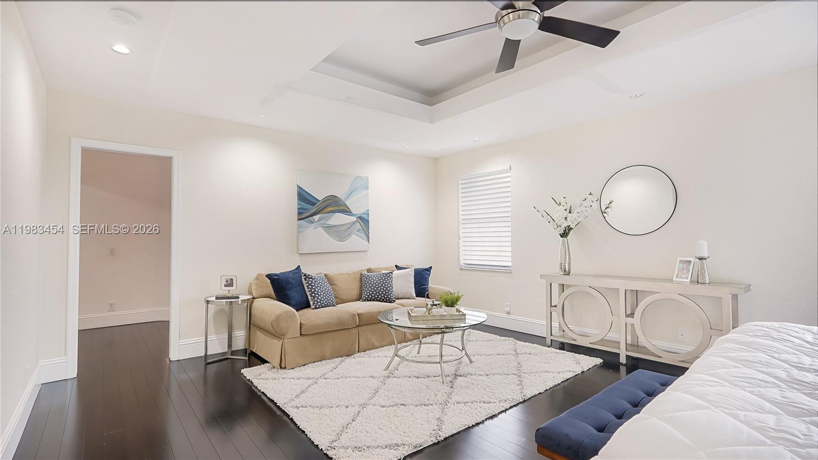 1646 Victoria Pointe Ln