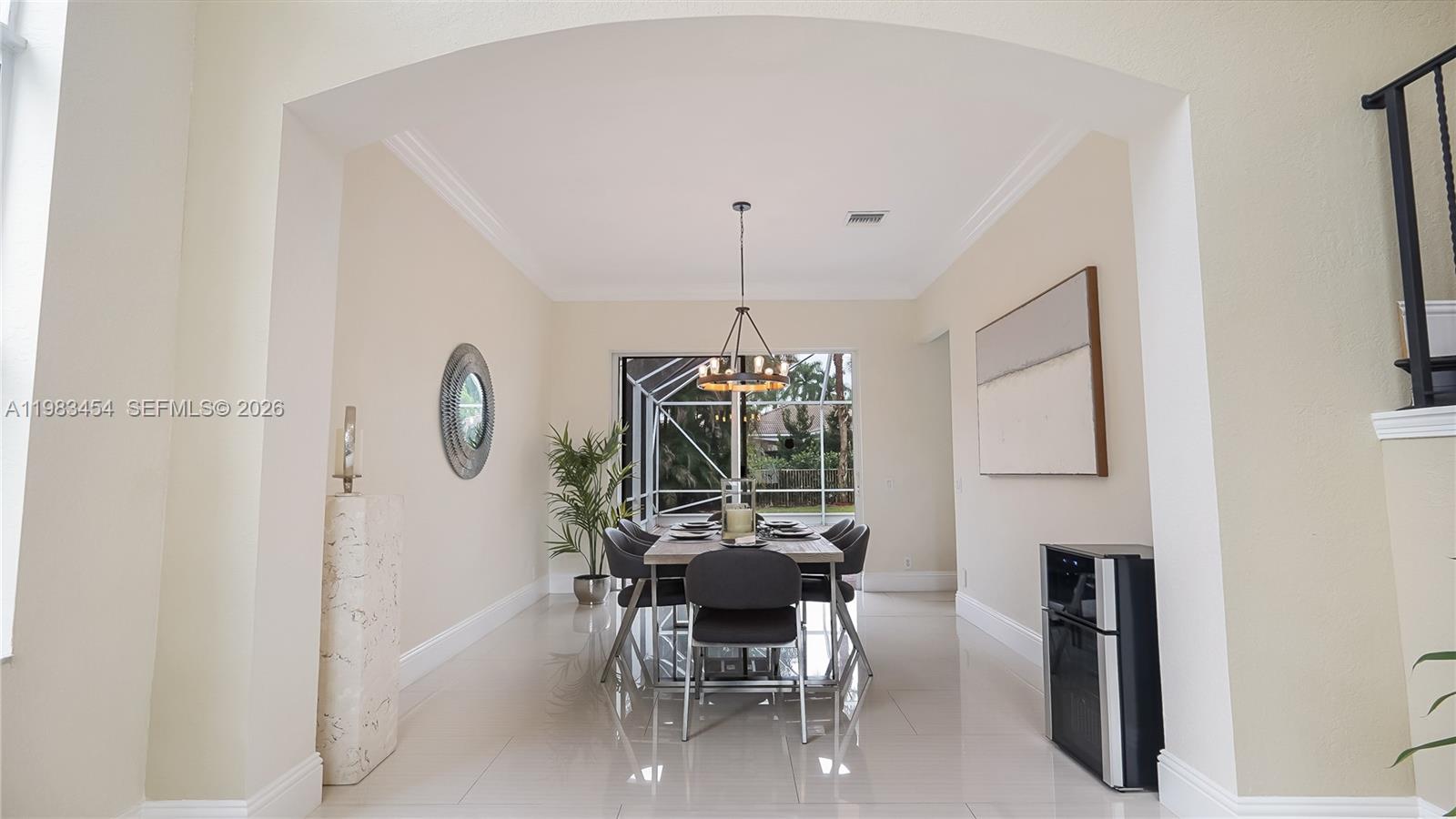 1646 Victoria Pointe Ln