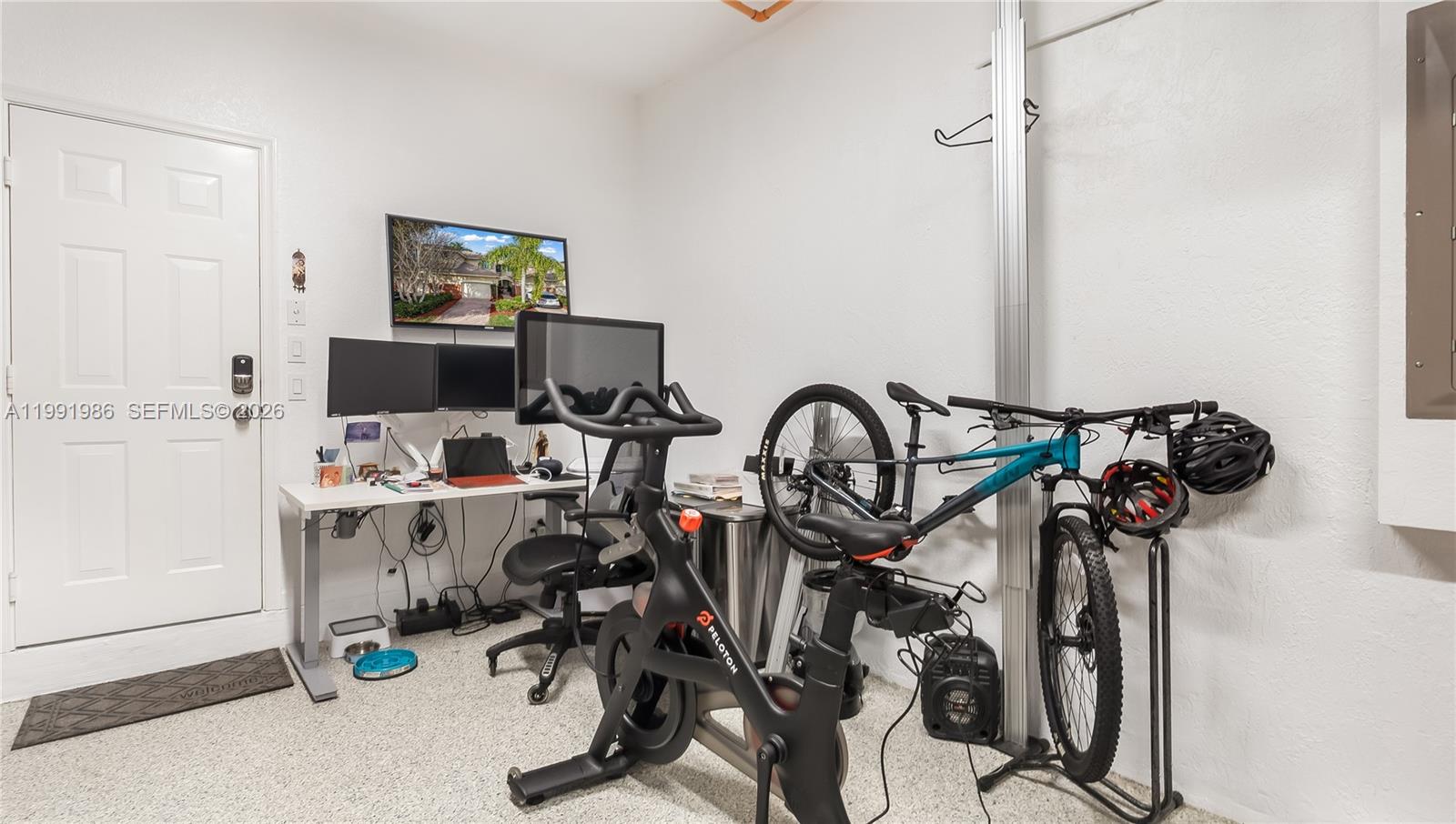 3889 Tree Top Dr # 3889