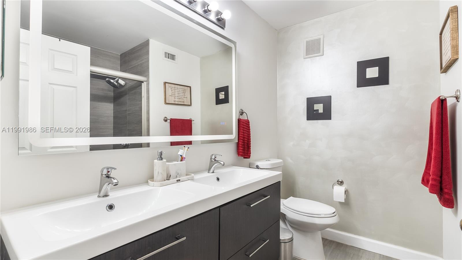 3889 Tree Top Dr # 3889