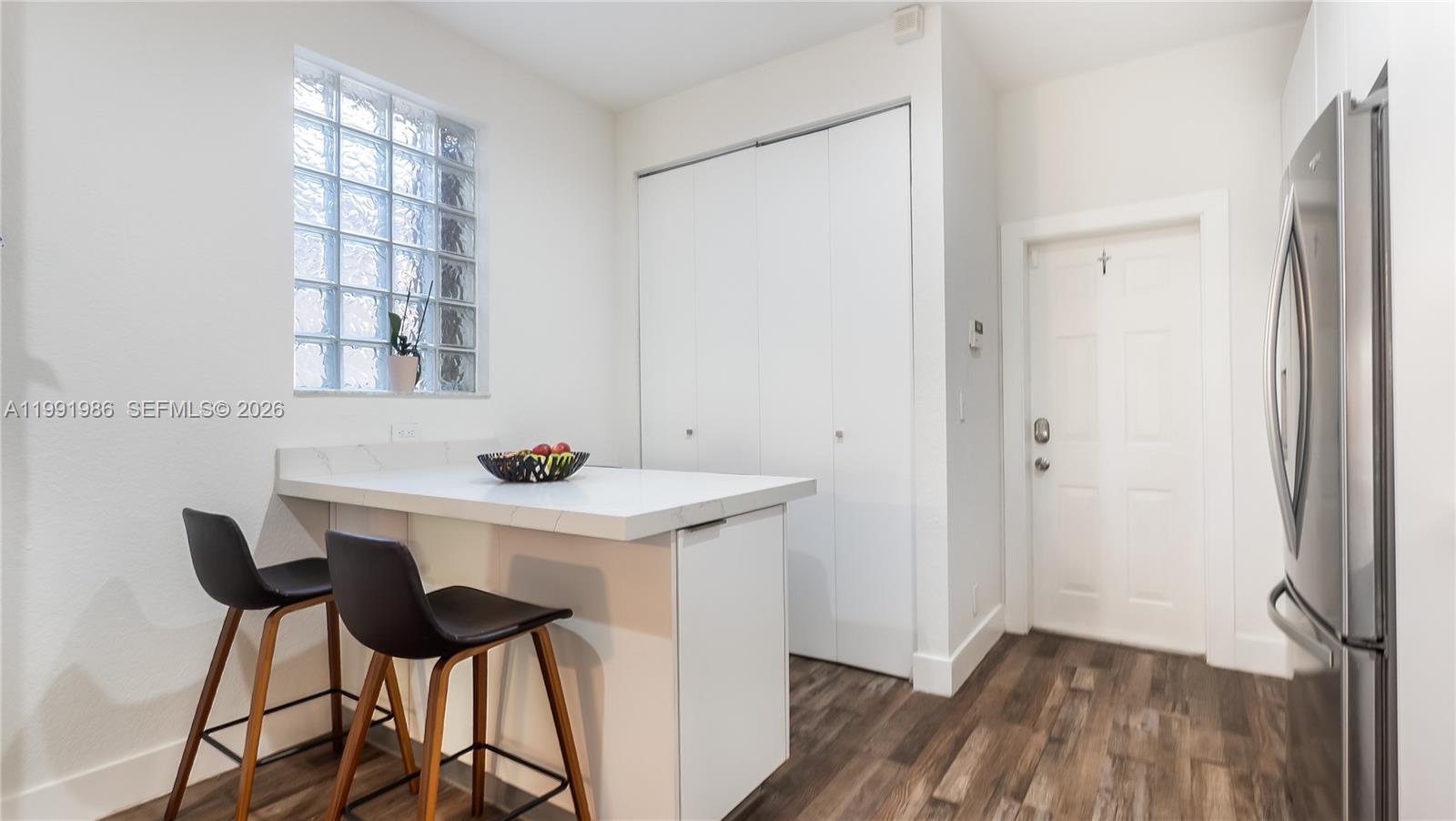 3889 Tree Top Dr # 3889