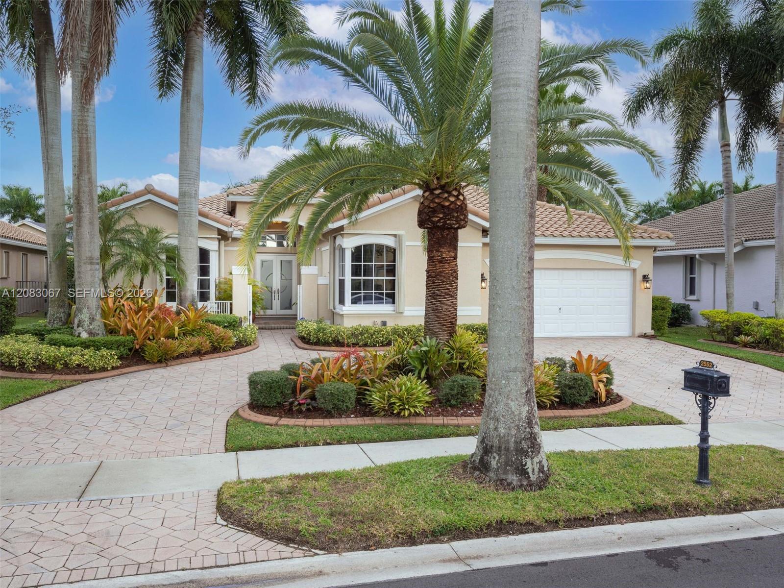 2552 Jardin Ln