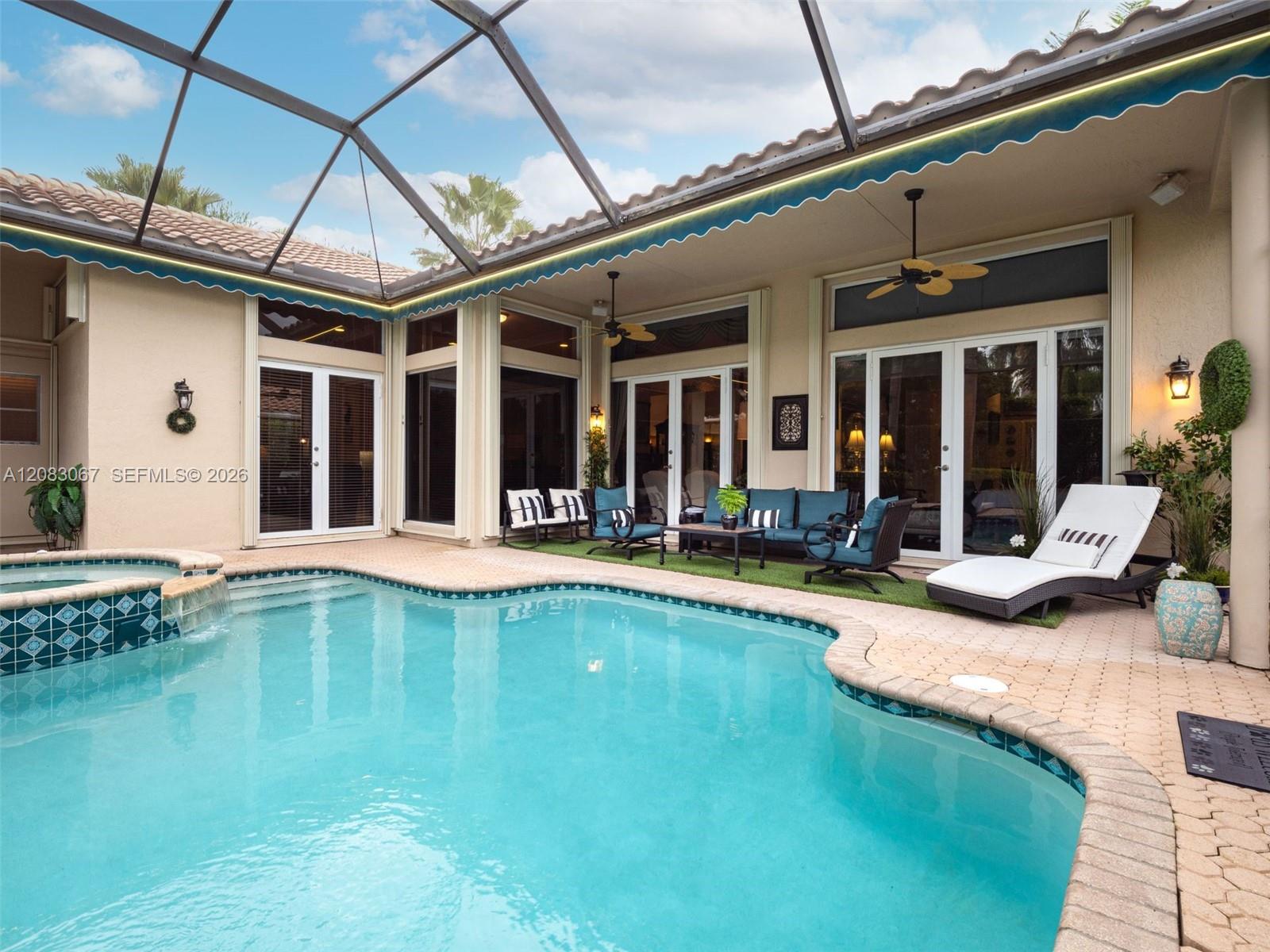 2552 Jardin Ln