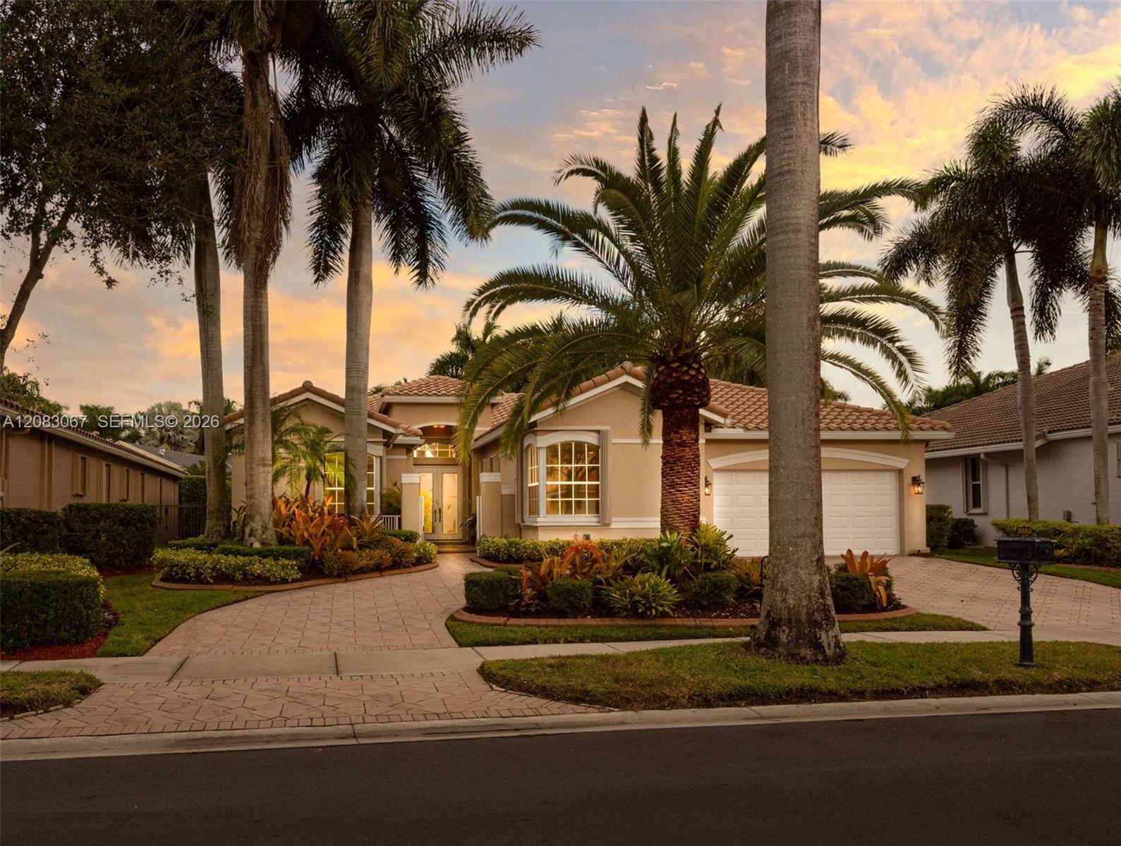 2552 Jardin Ln