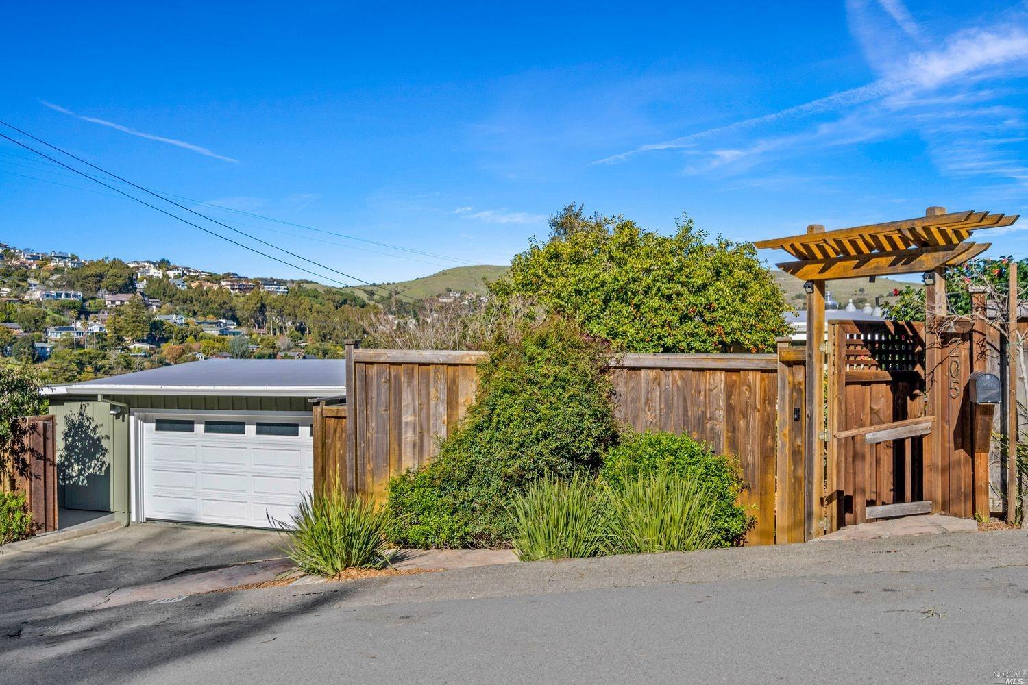 205 Richardson Drive