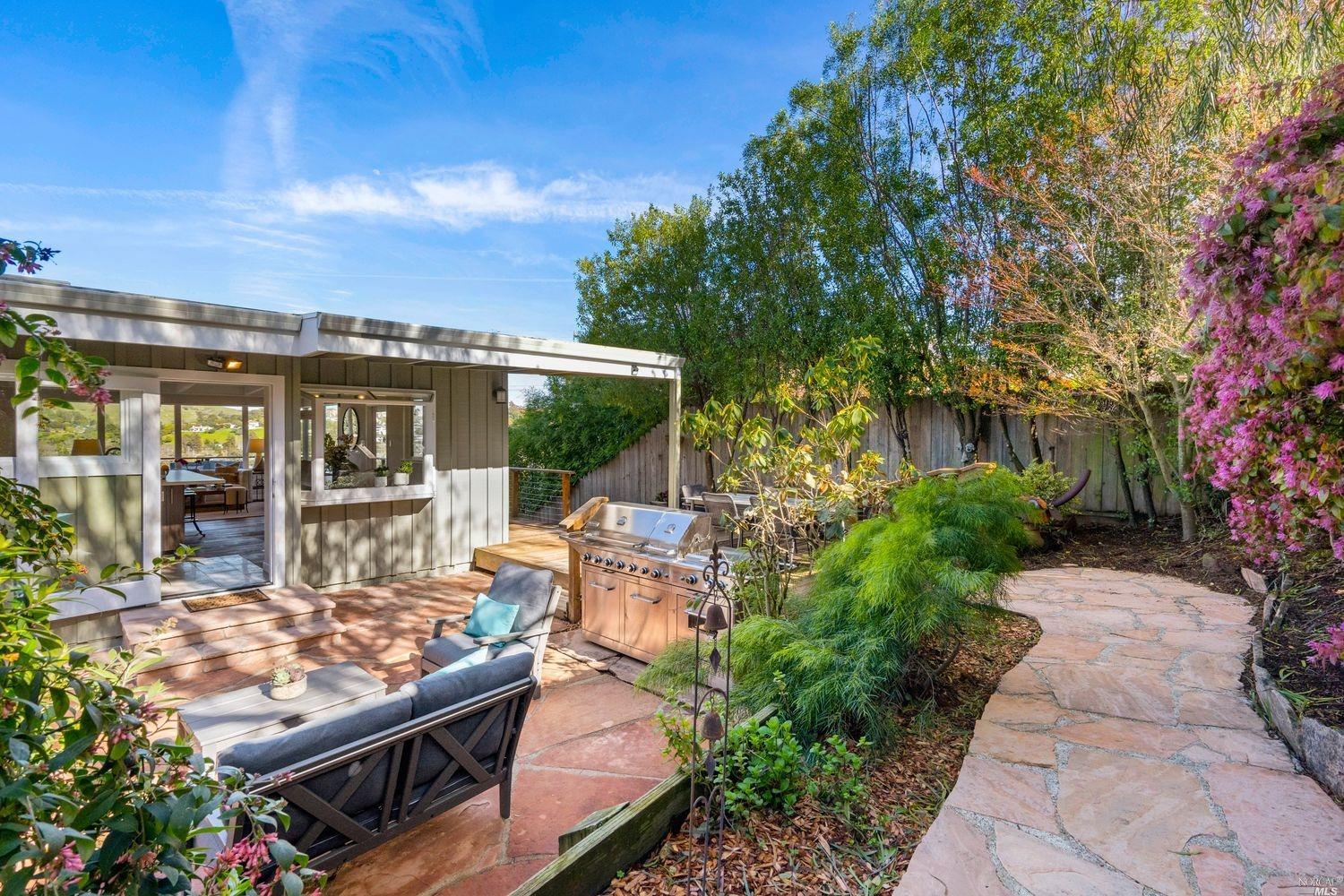 205 Richardson Drive