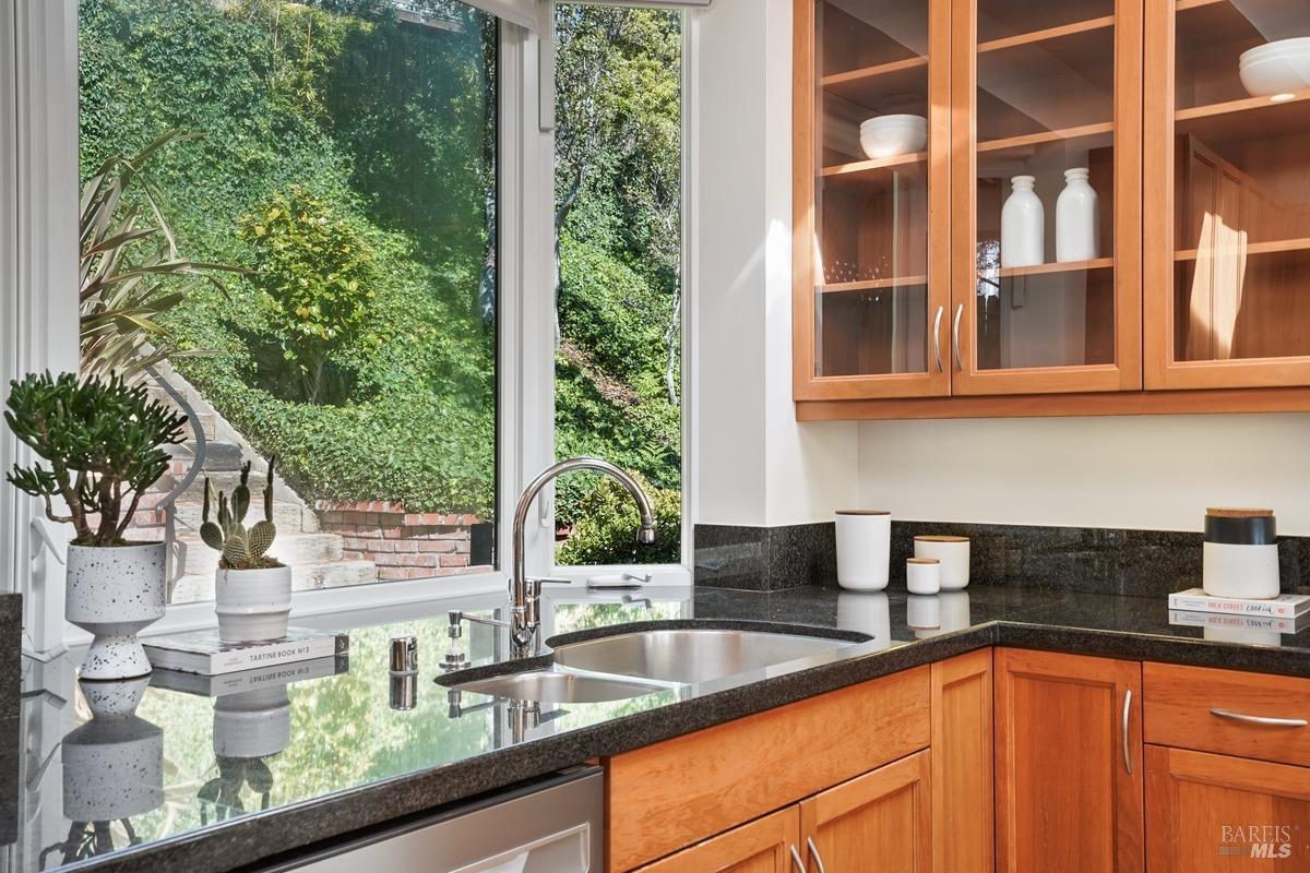 1081 West California Avenue