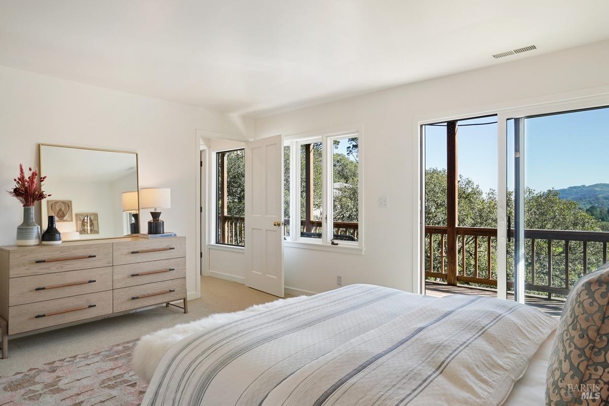 1081 West California Avenue