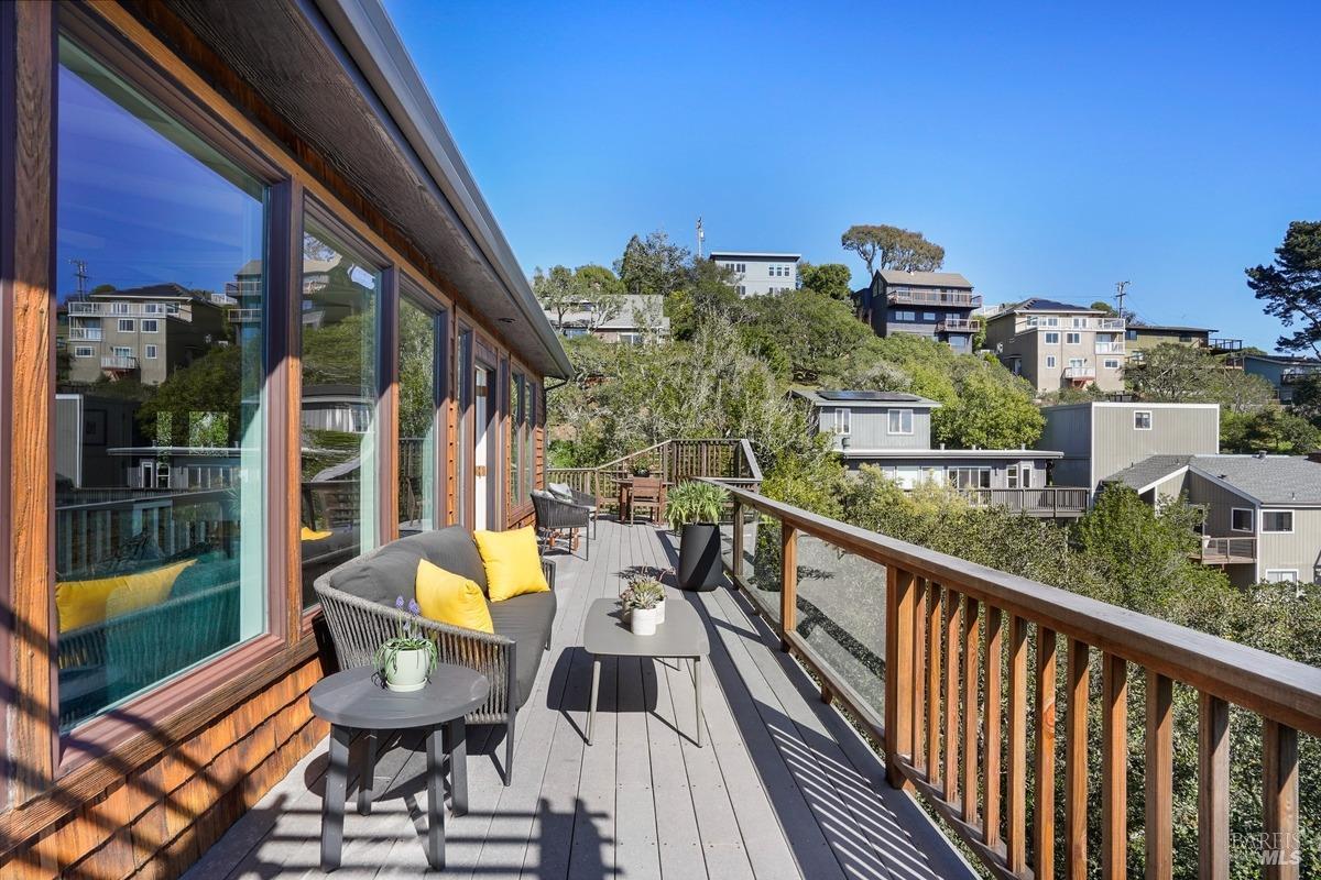 1081 West California Avenue