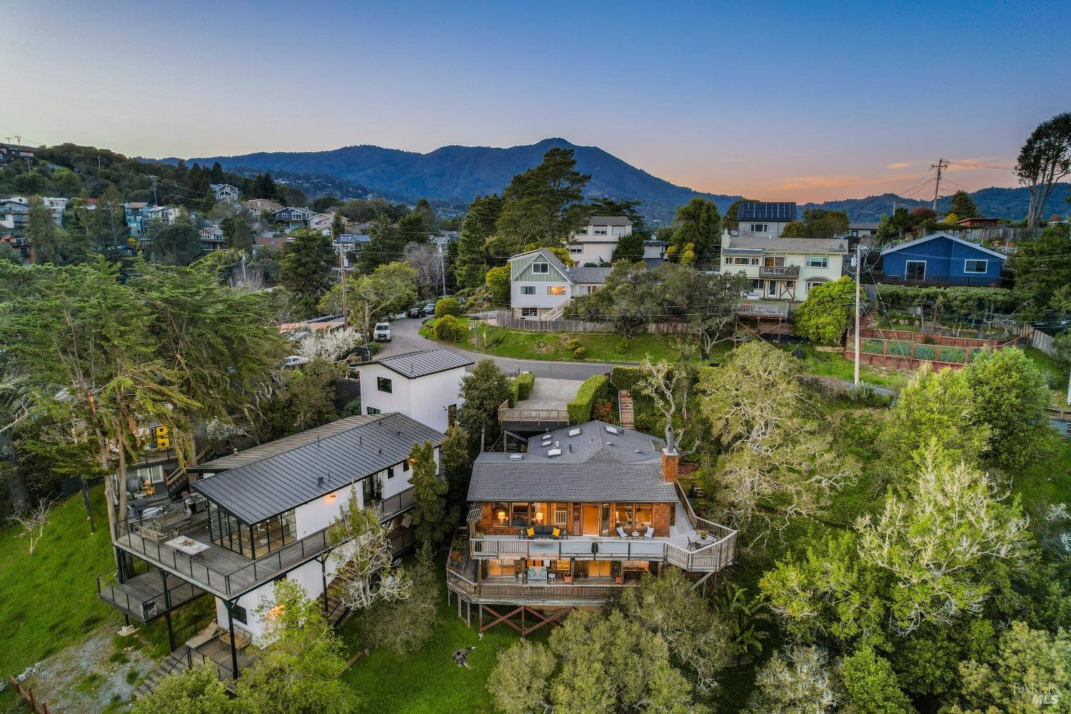 1081 West California Avenue