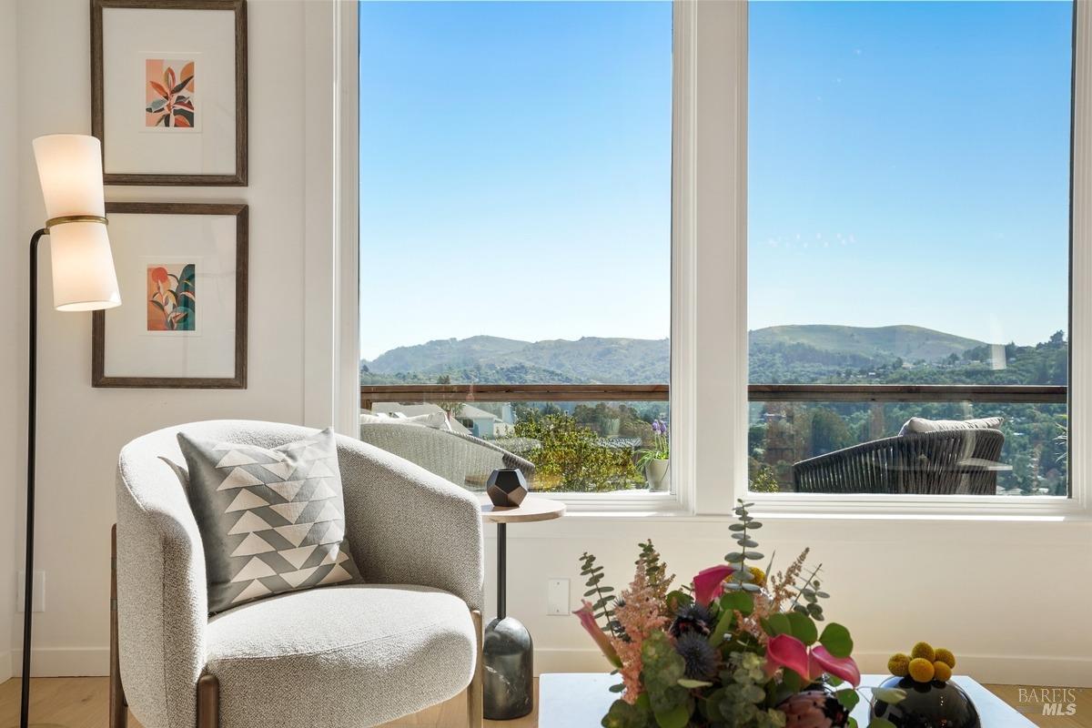 1081 West California Avenue