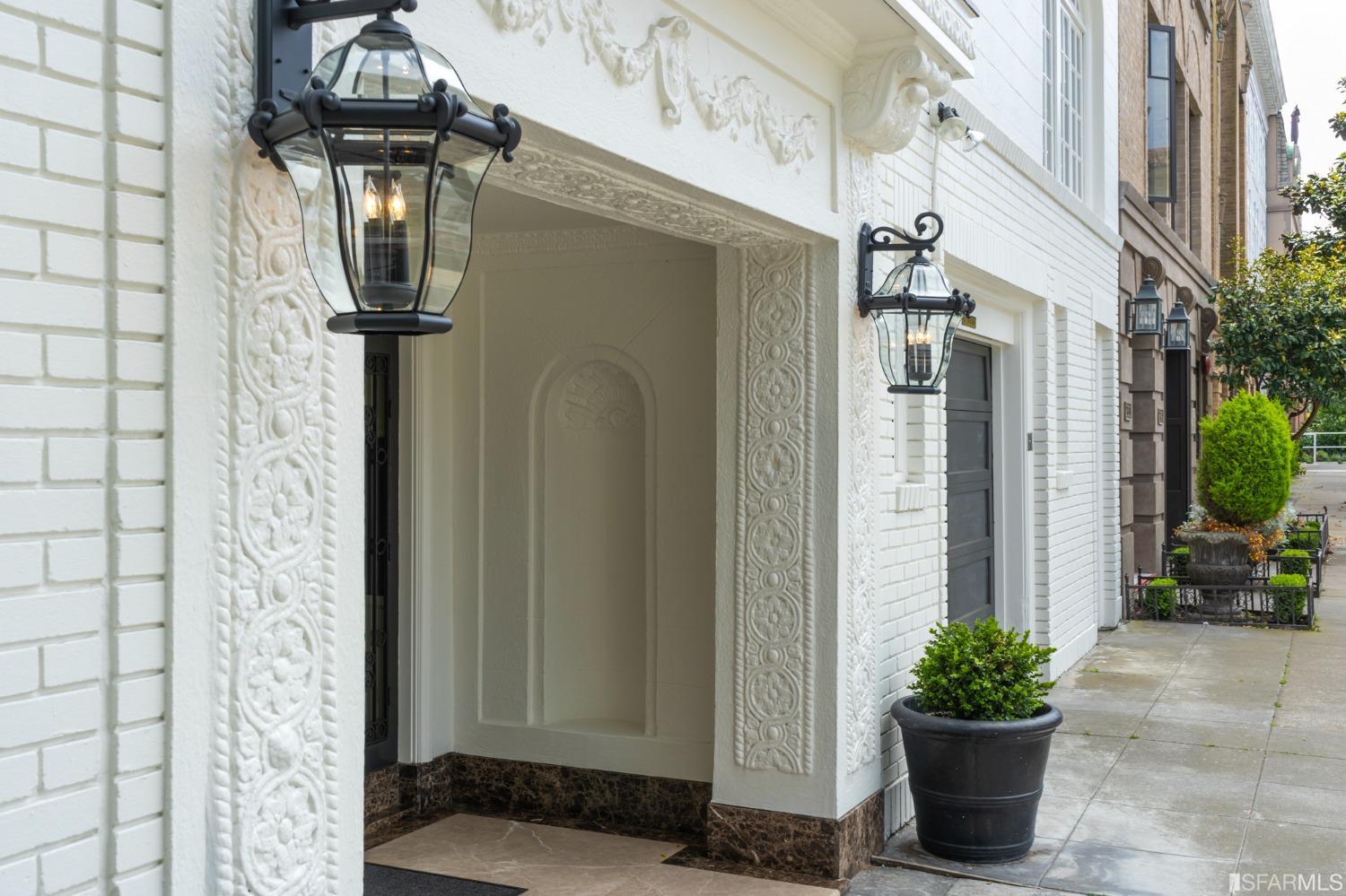 2945 Pacific Avenue # 4