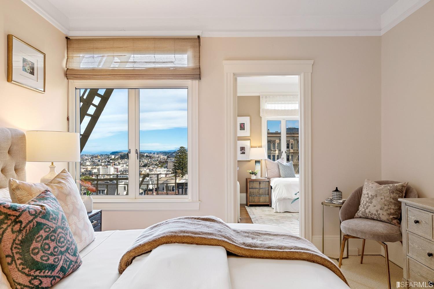 2945 Pacific Avenue # 4