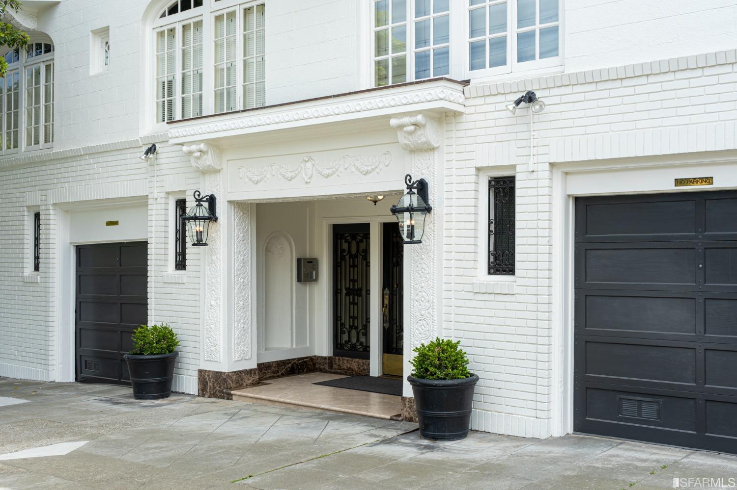 2945 Pacific Avenue # 4