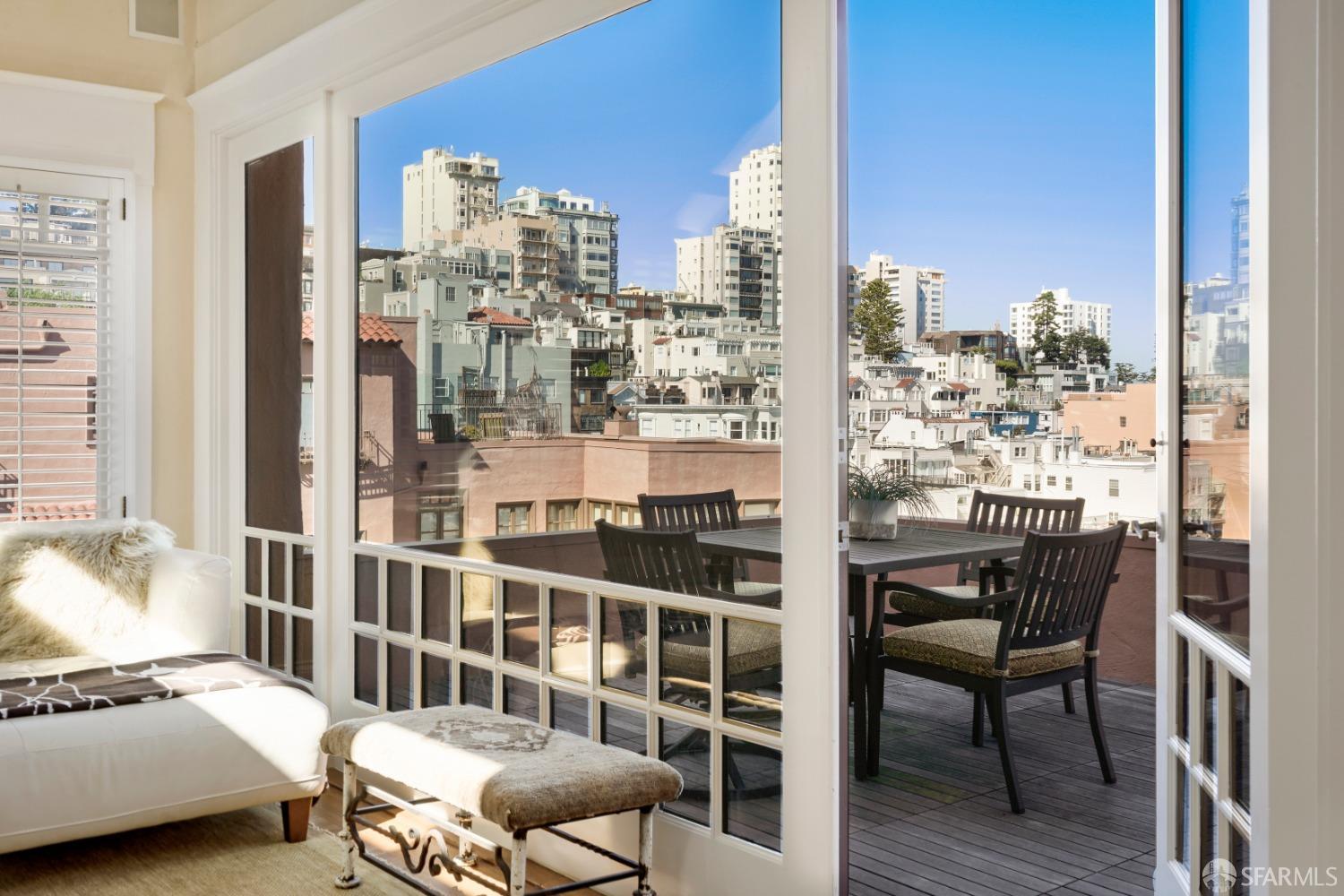 1020 Union Street # 7