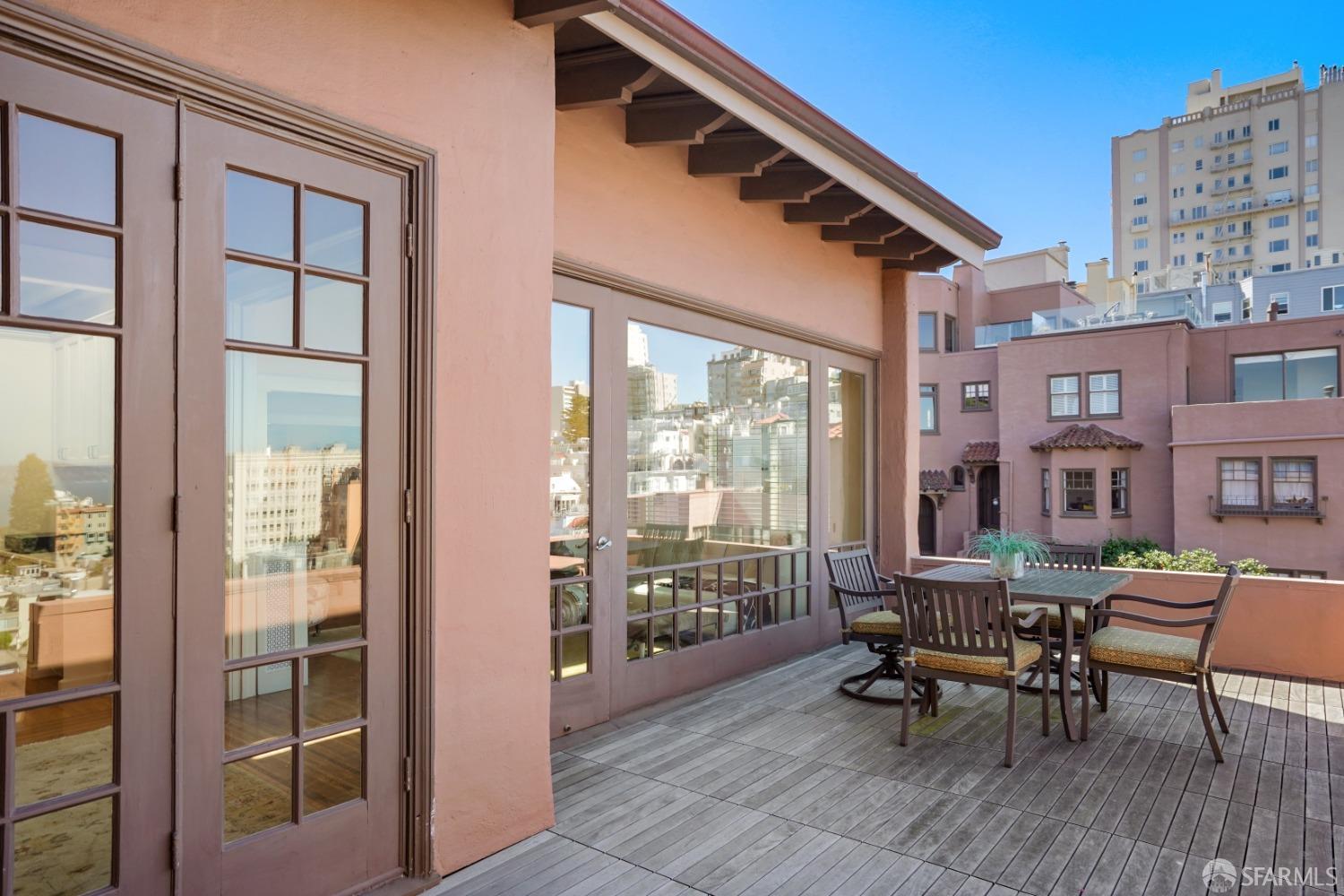 1020 Union Street # 7