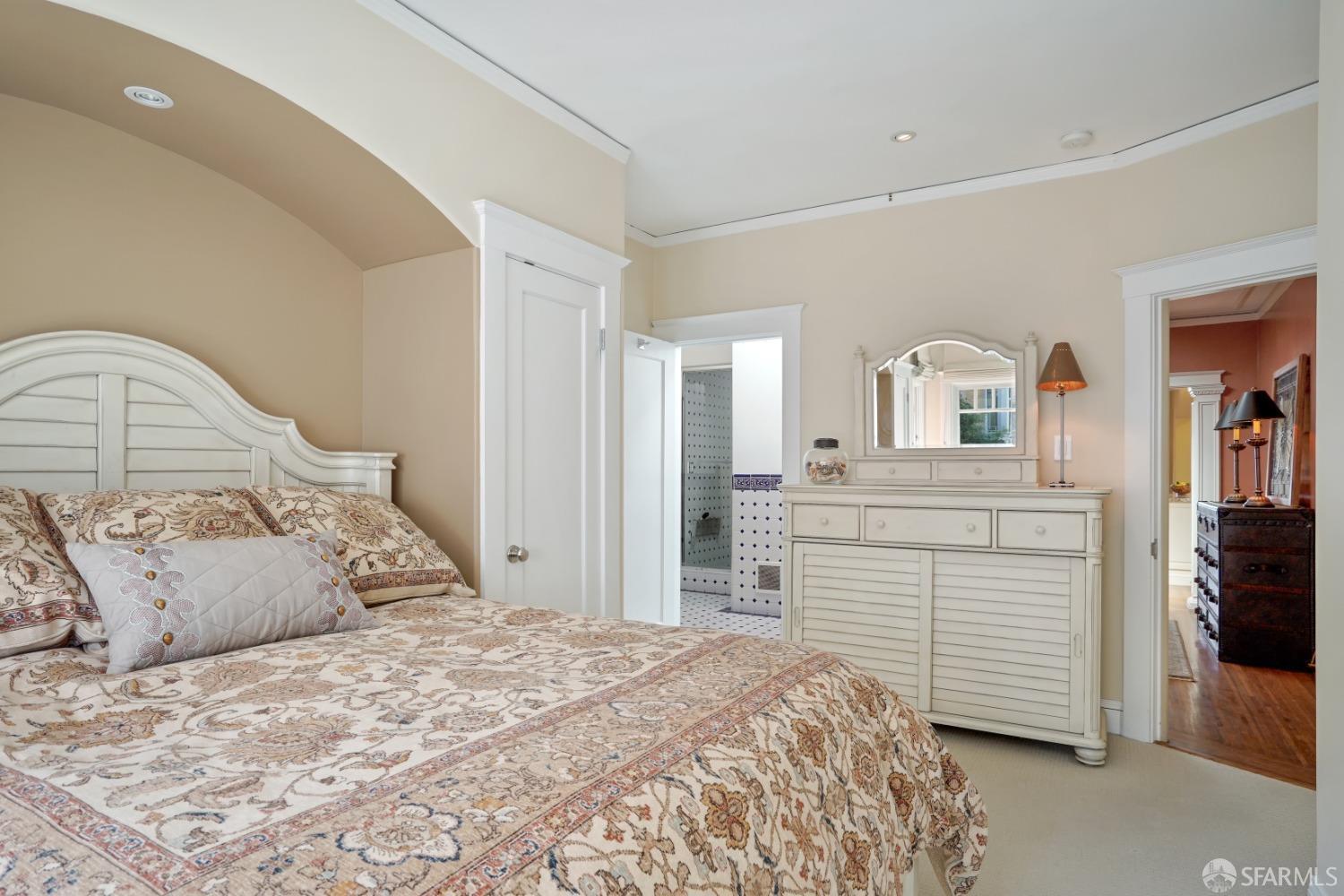 1020 Union Street # 7