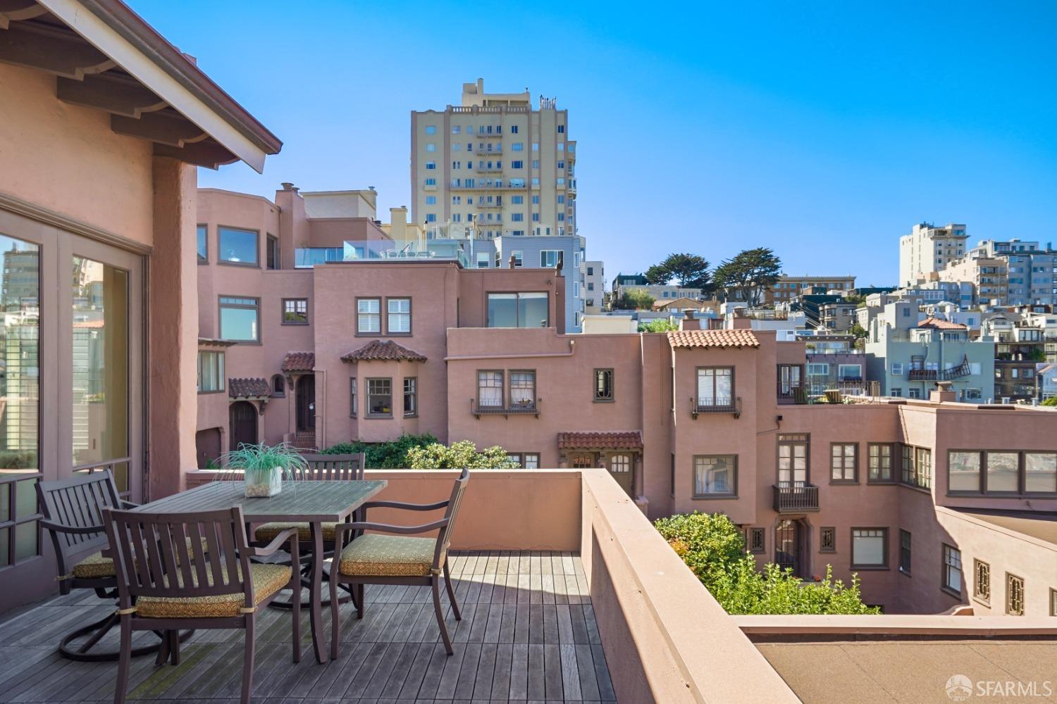 1020 Union Street # 7