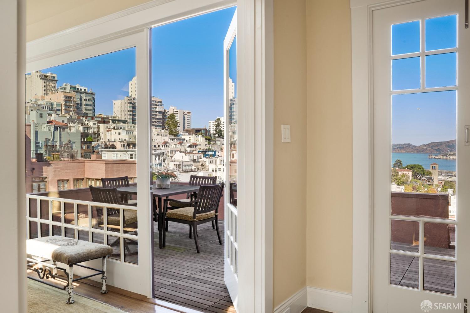 1020 Union Street # 7