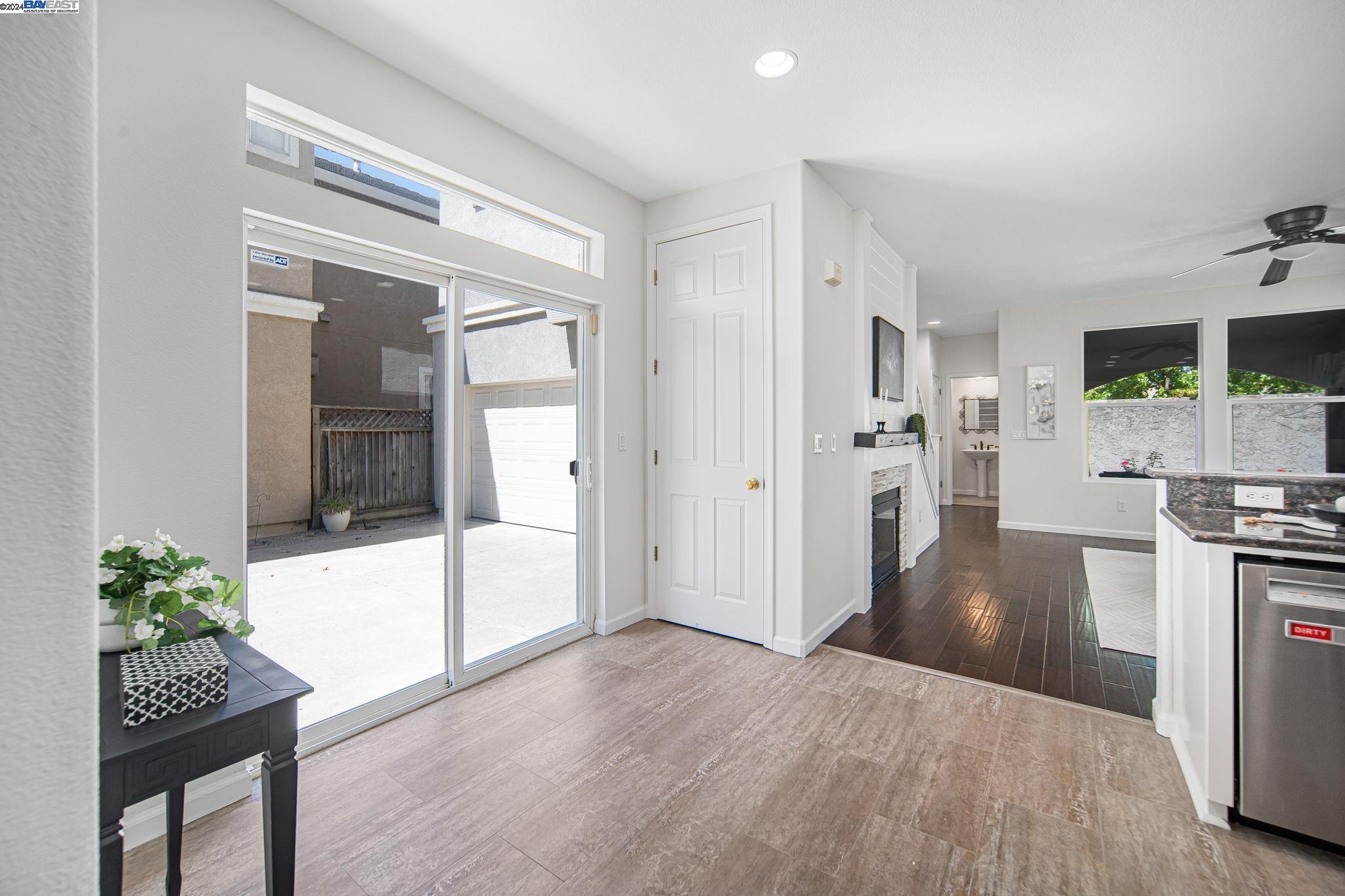 5872 Southbridge Way