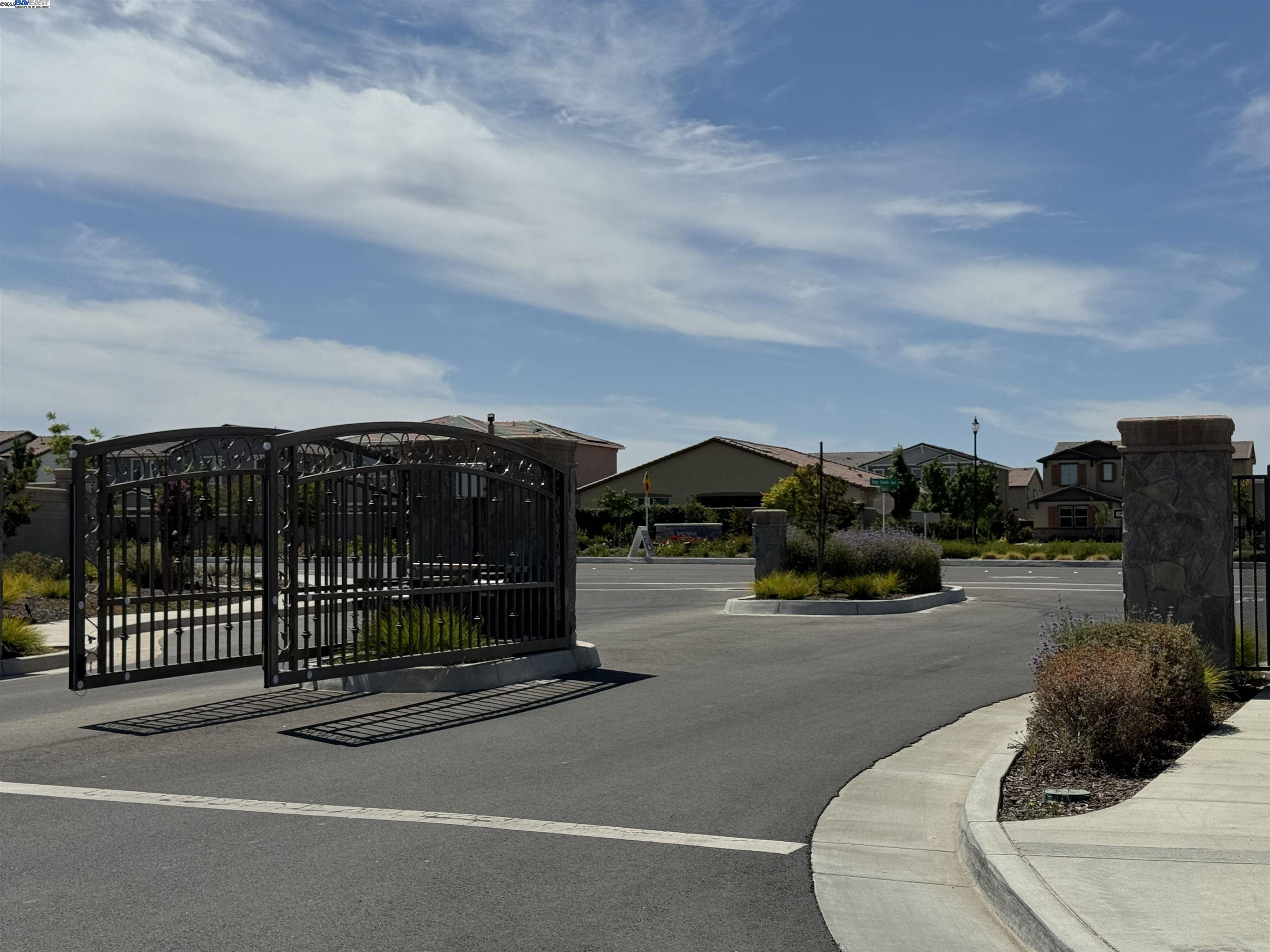 3040 Red Canard Way