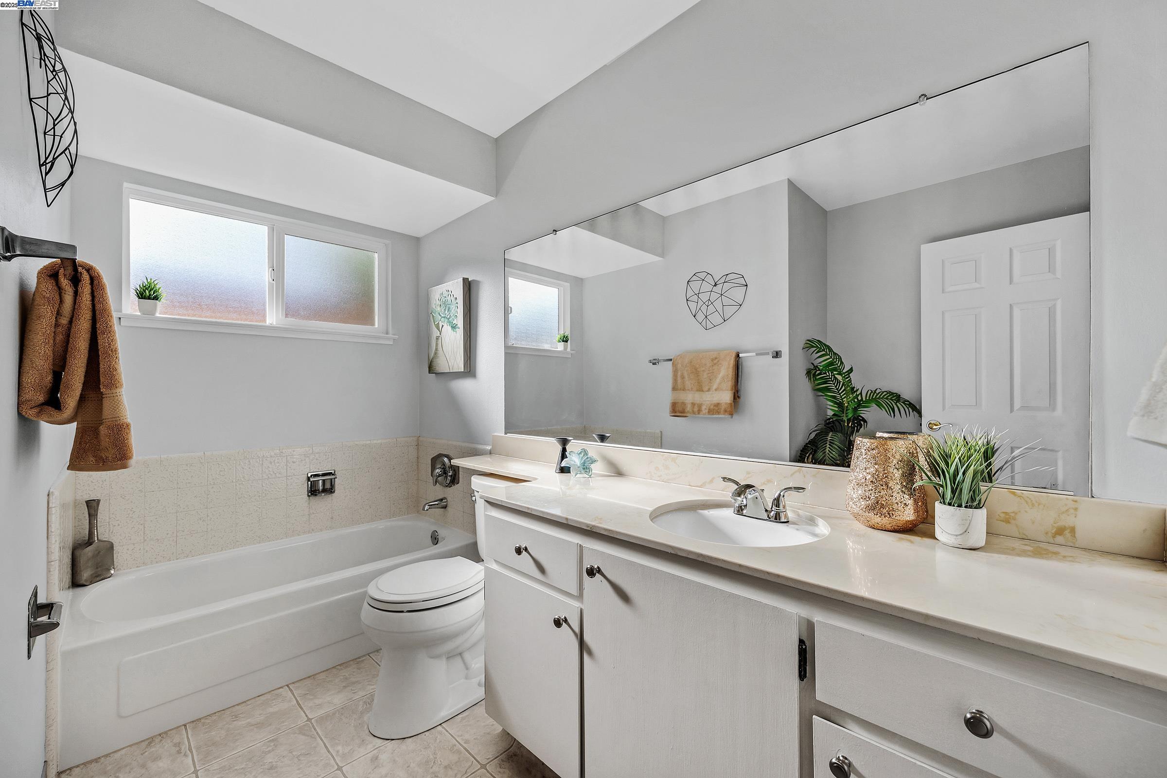 1307 Belfast Court