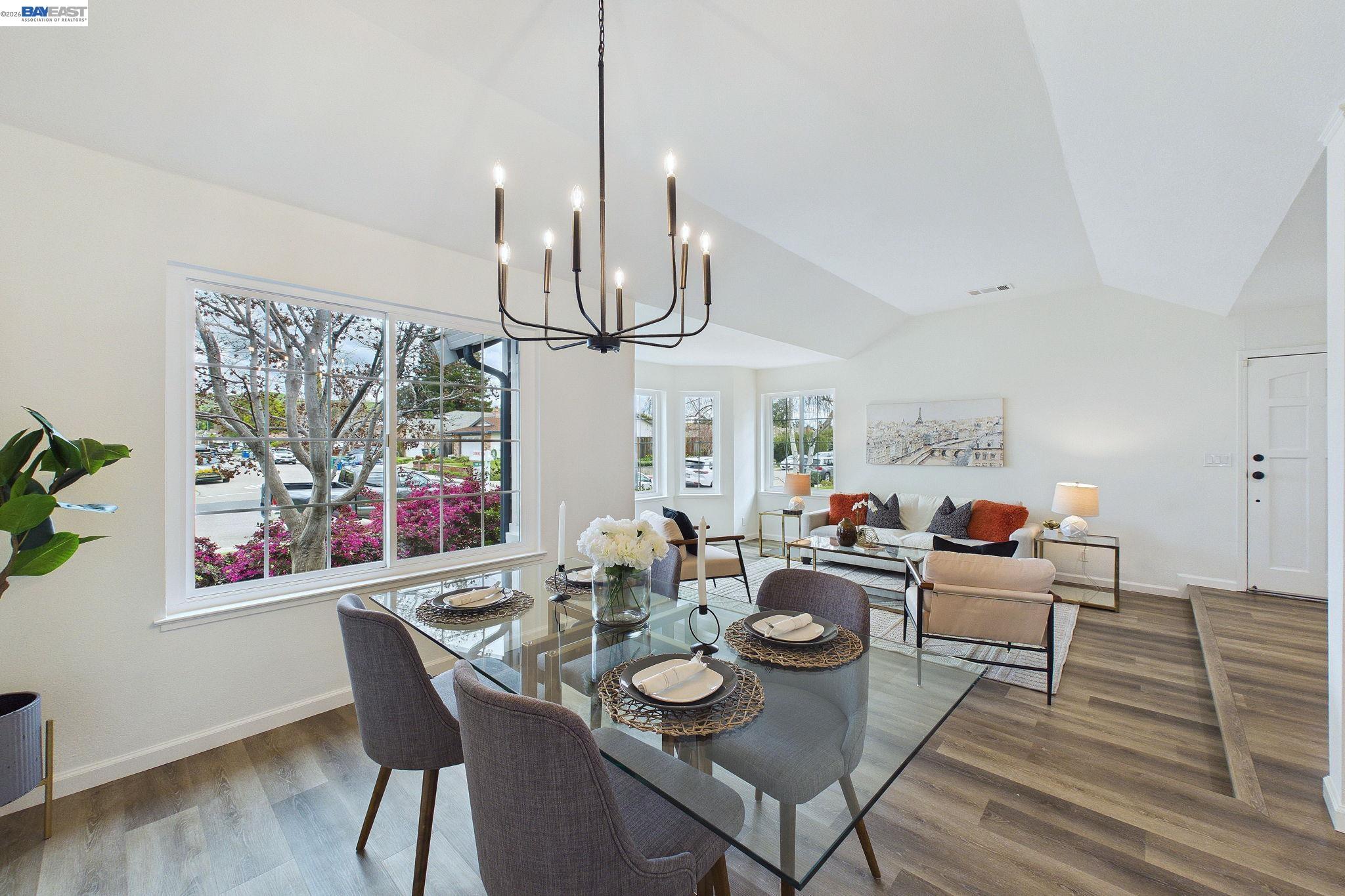 9953 Mangos Dr