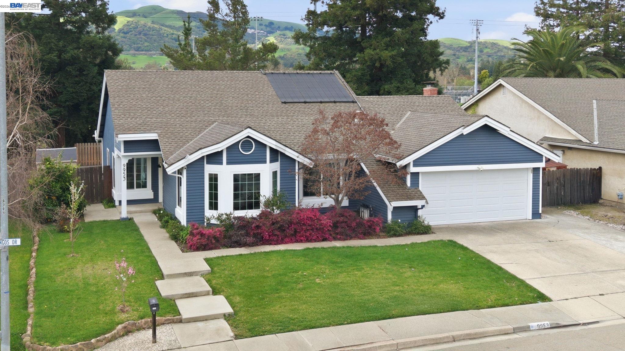 9953 Mangos Dr