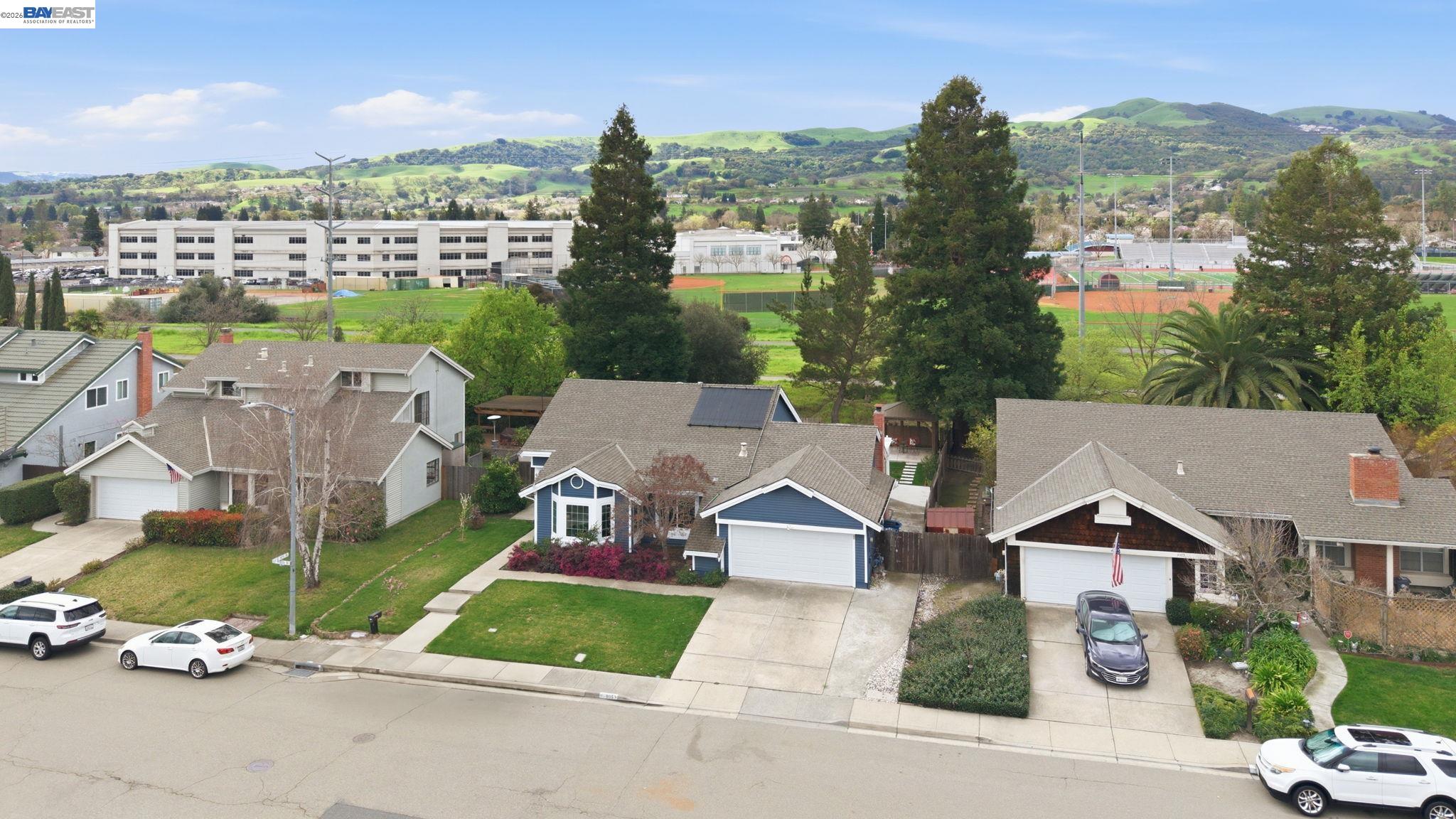 9953 Mangos Dr