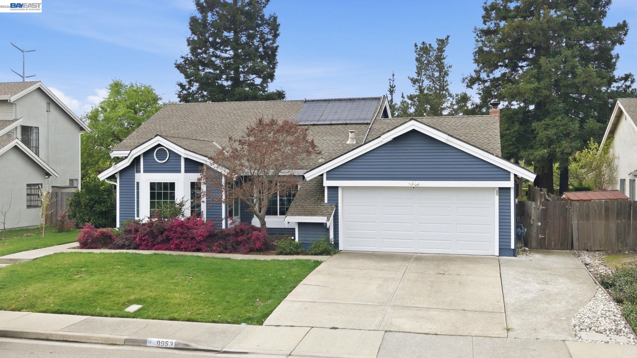 9953 Mangos Dr