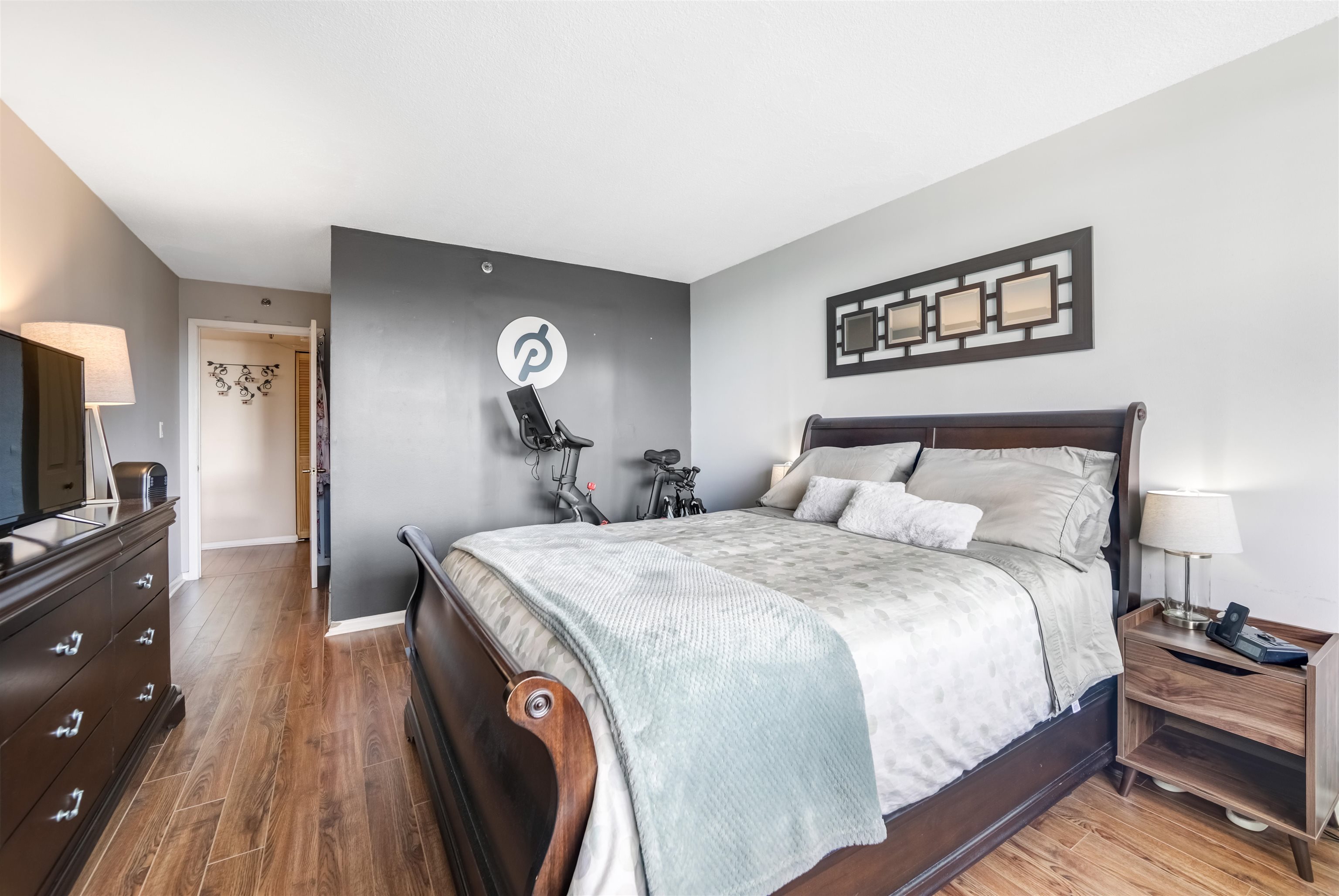 551 OBSERVER HIGHWAY Unit: 11H