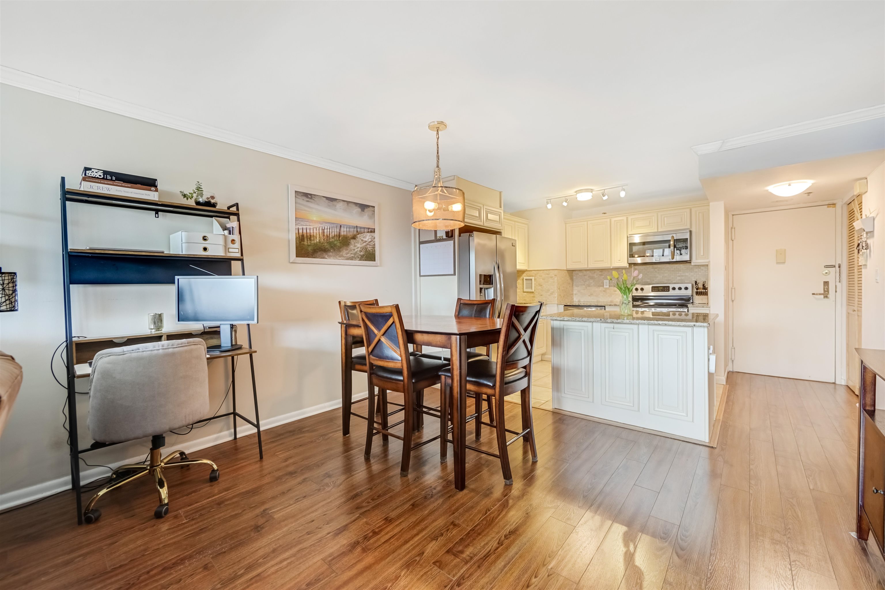 551 OBSERVER HIGHWAY Unit: 11H